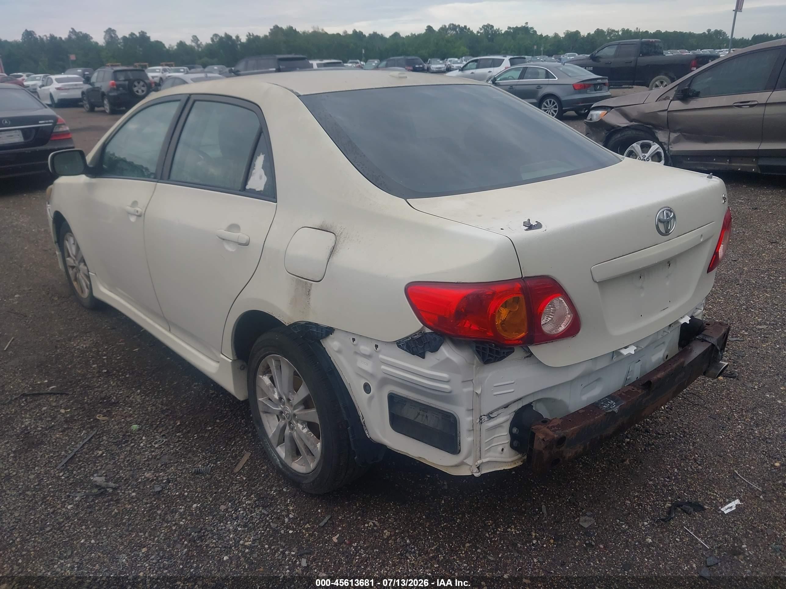 2009 Toyota Corolla S White vin: 2T1BU40E69C028324