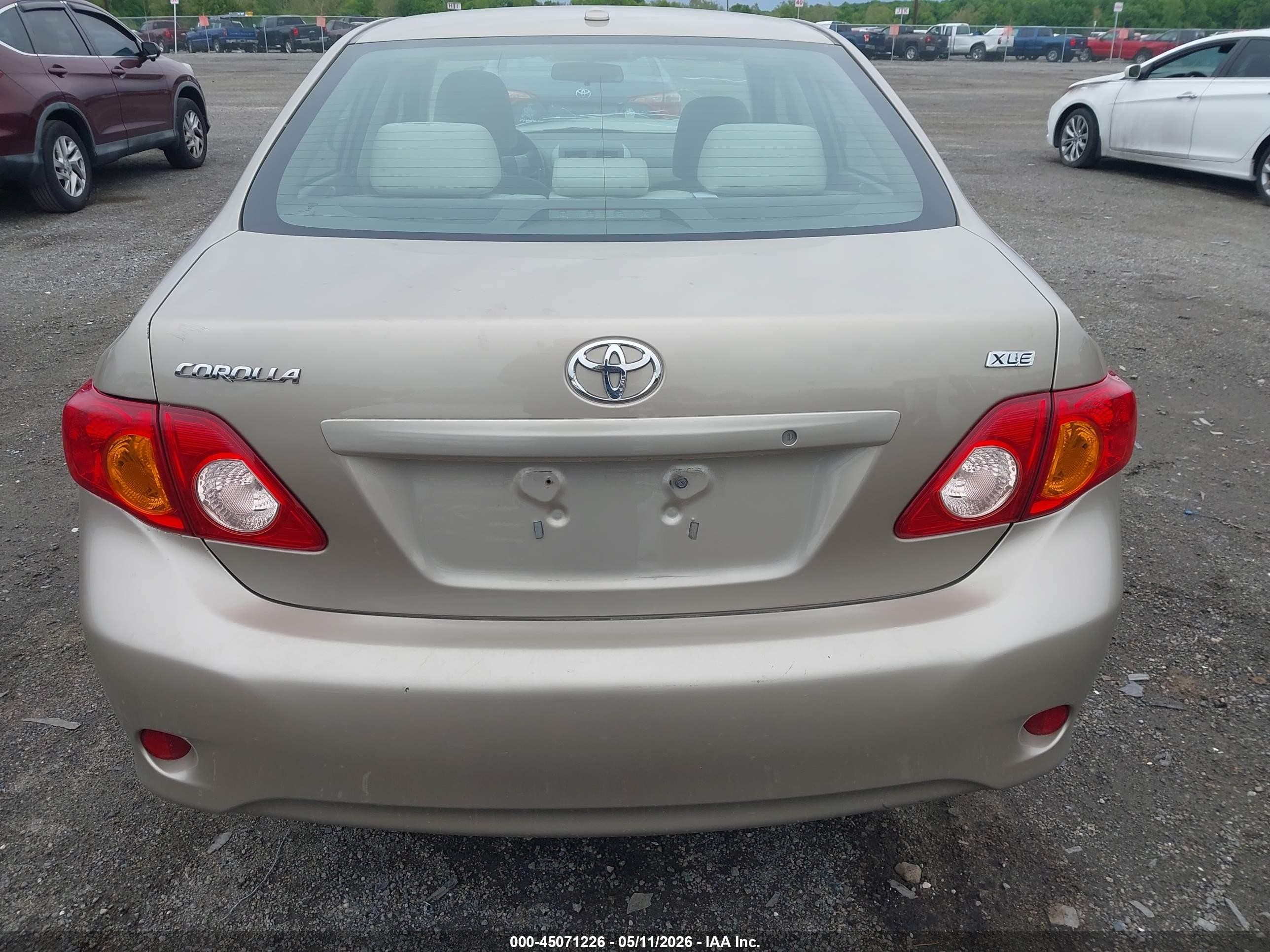 2009 Toyota Corolla Xle Gold vin: 2T1BU40E69C030283