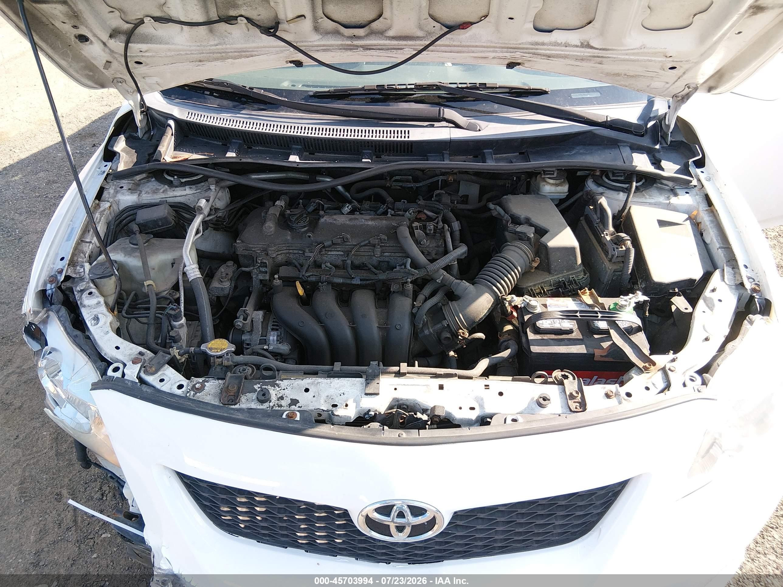 2009 Toyota Corolla Le White vin: 2T1BU40E69C039212