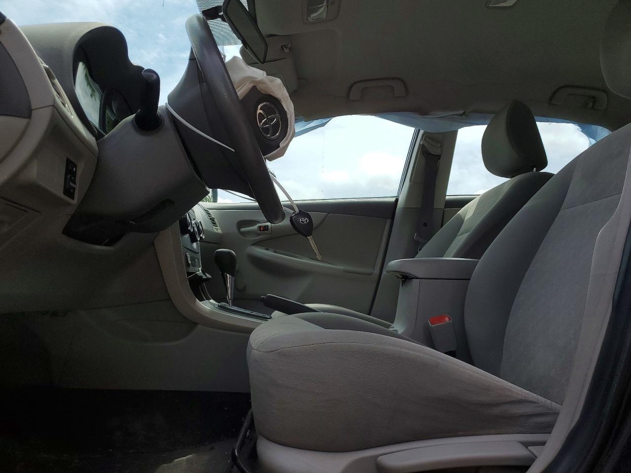 2009 Toyota Corolla Base Charcoal vin: 2T1BU40E69C050470