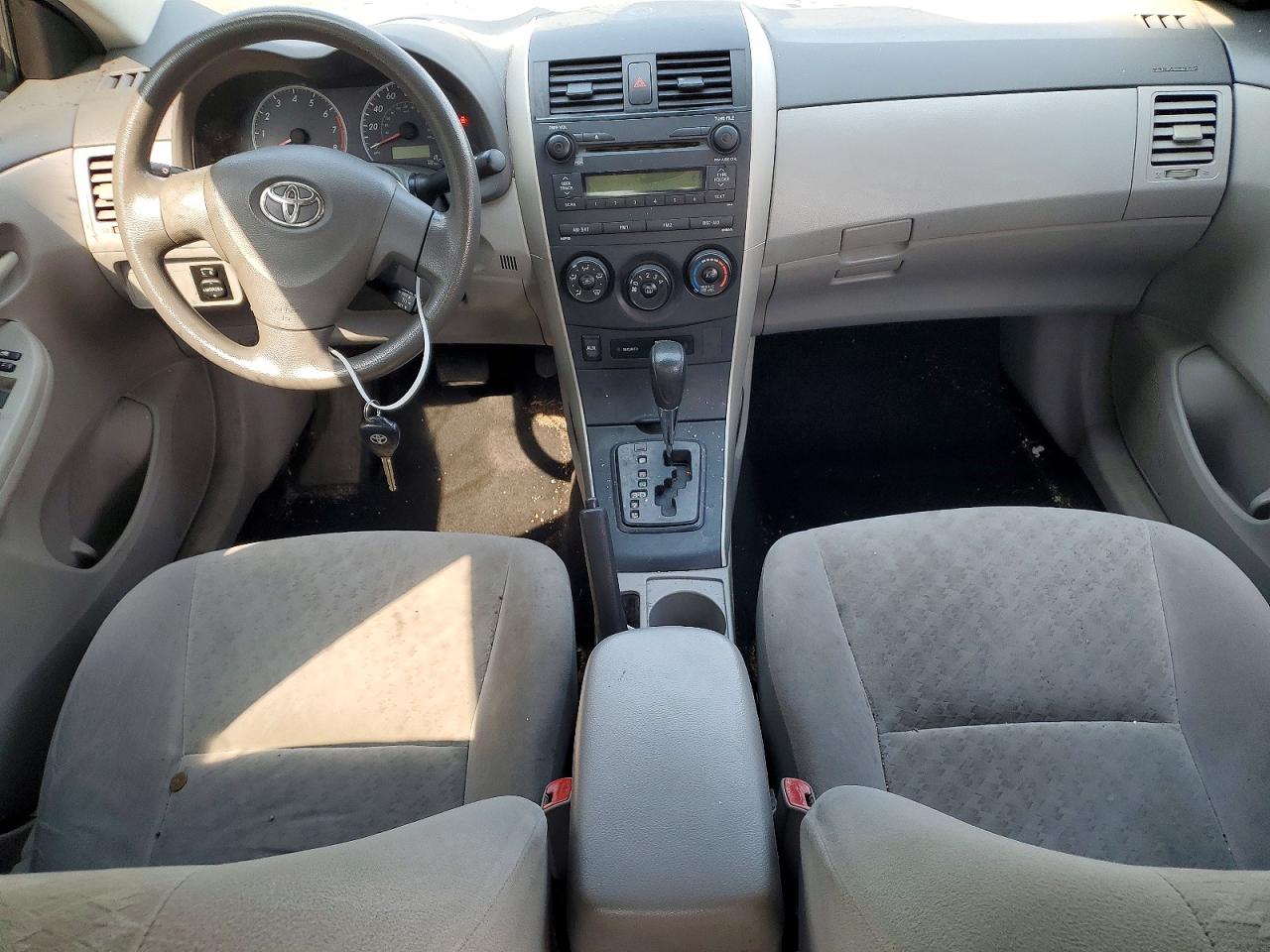 2009 Toyota Corolla Le Silver vin: 2T1BU40E69C120212