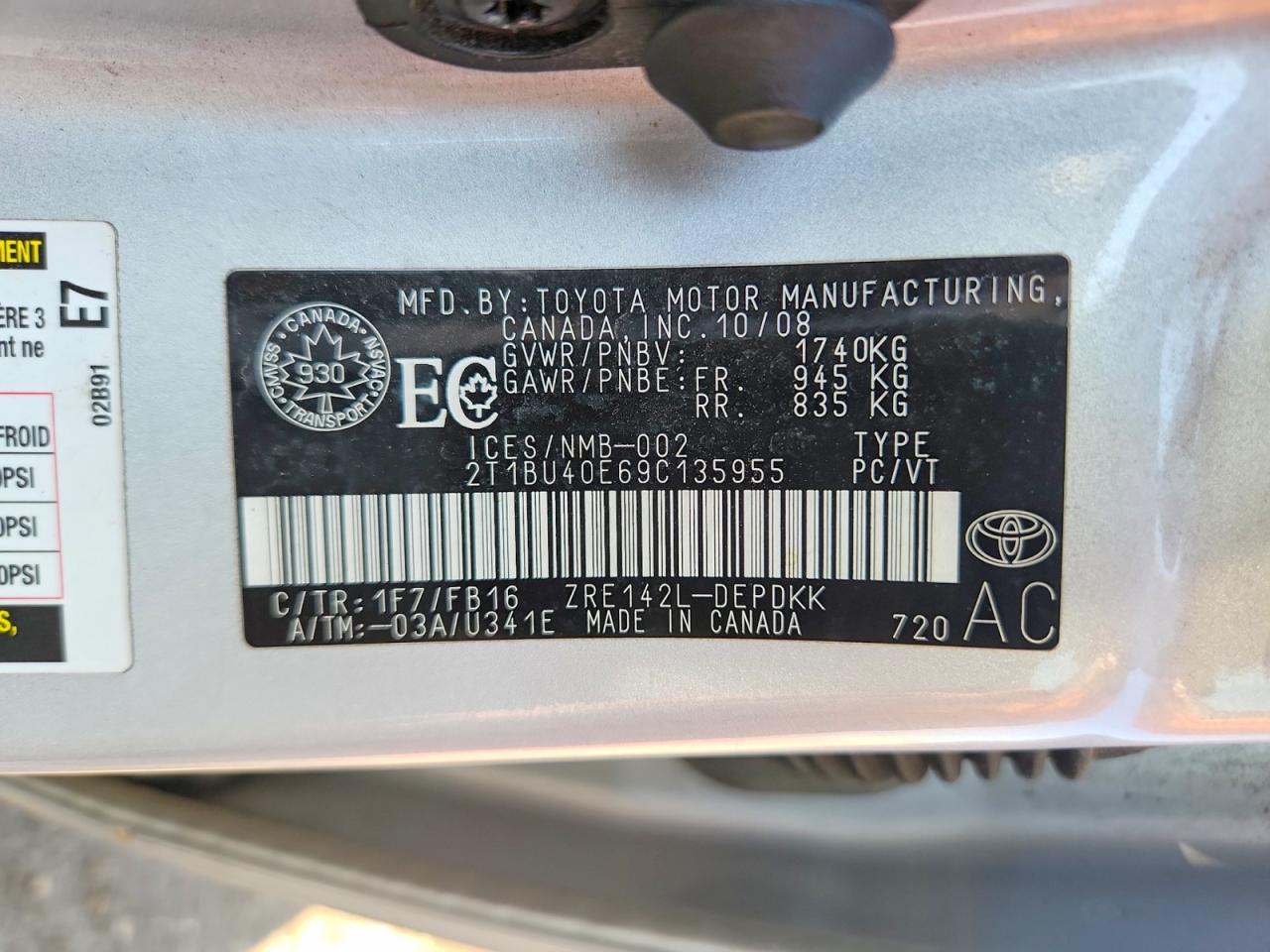 2009 Toyota Corolla Base Silver vin: 2T1BU40E69C135955