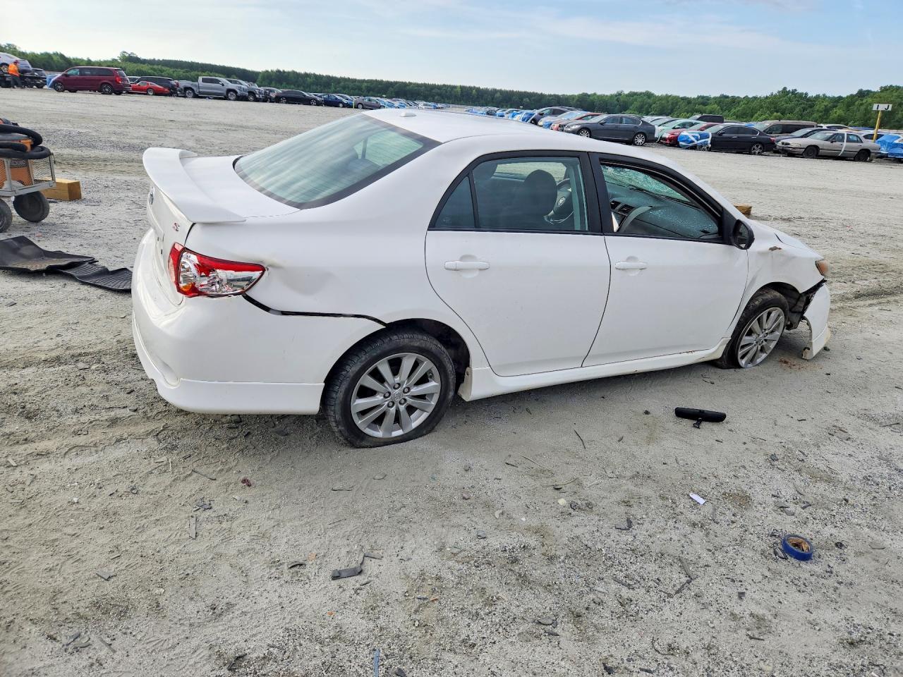 2009 Toyota Corolla S White vin: 2T1BU40E69C141836