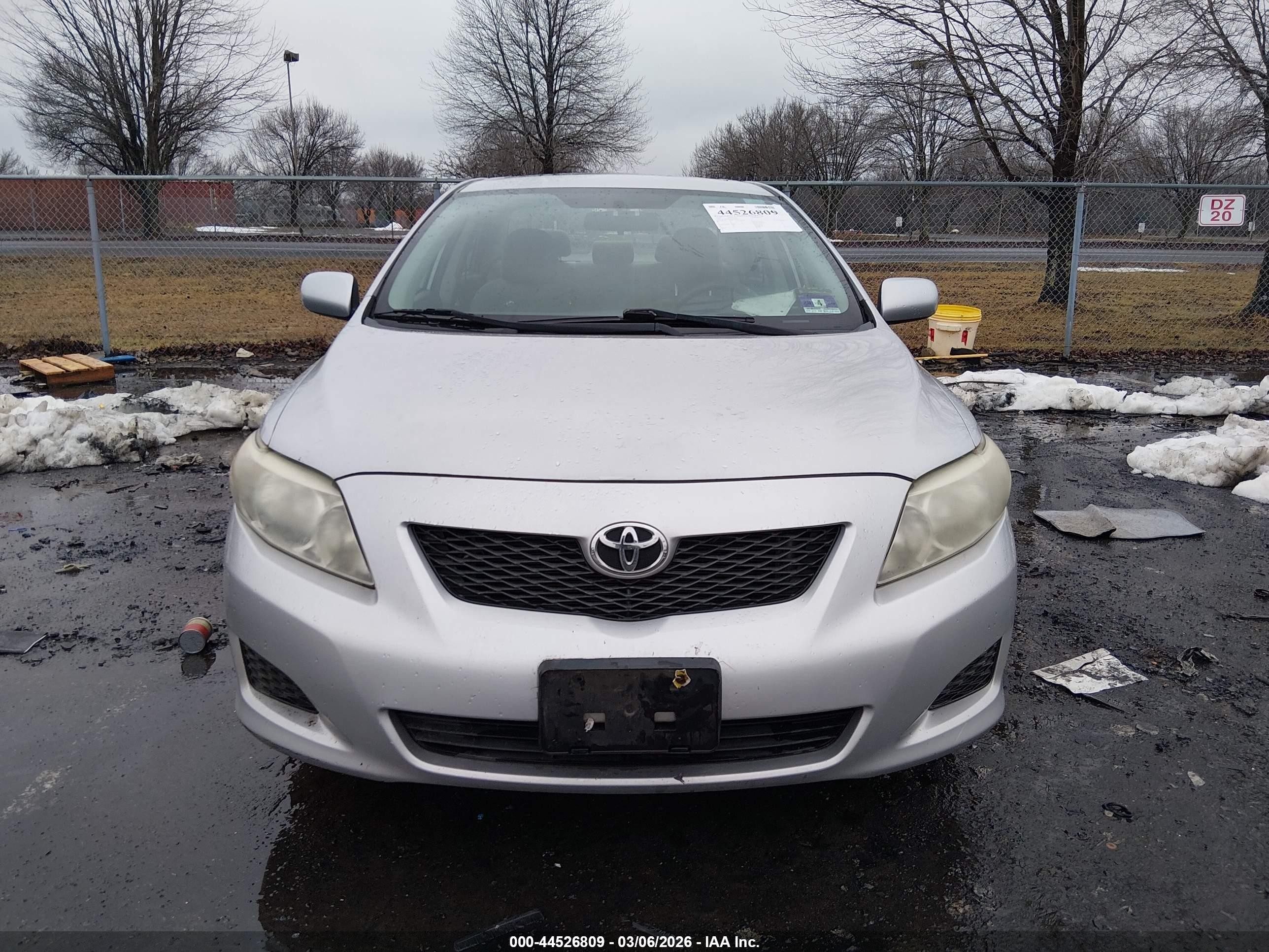 2009 Toyota Corolla Le Silver vin: 2T1BU40E69C147832