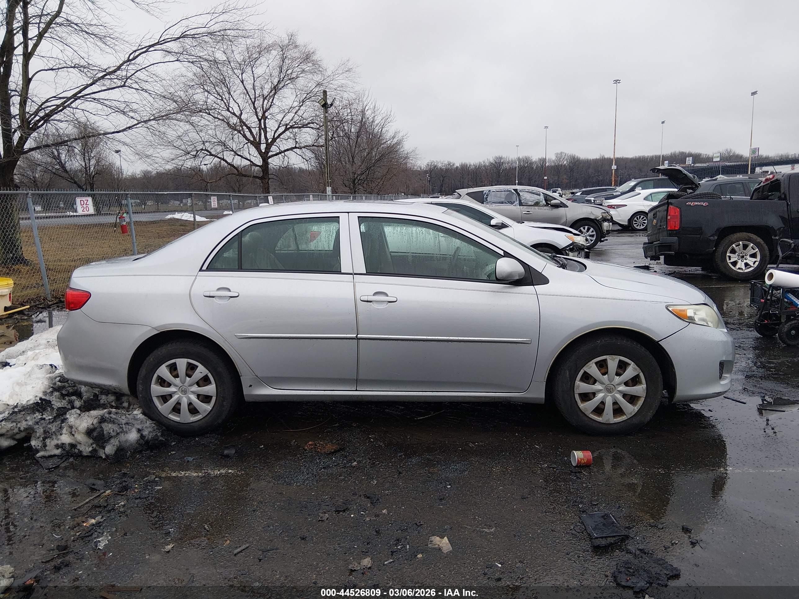 2009 Toyota Corolla Le Silver vin: 2T1BU40E69C147832