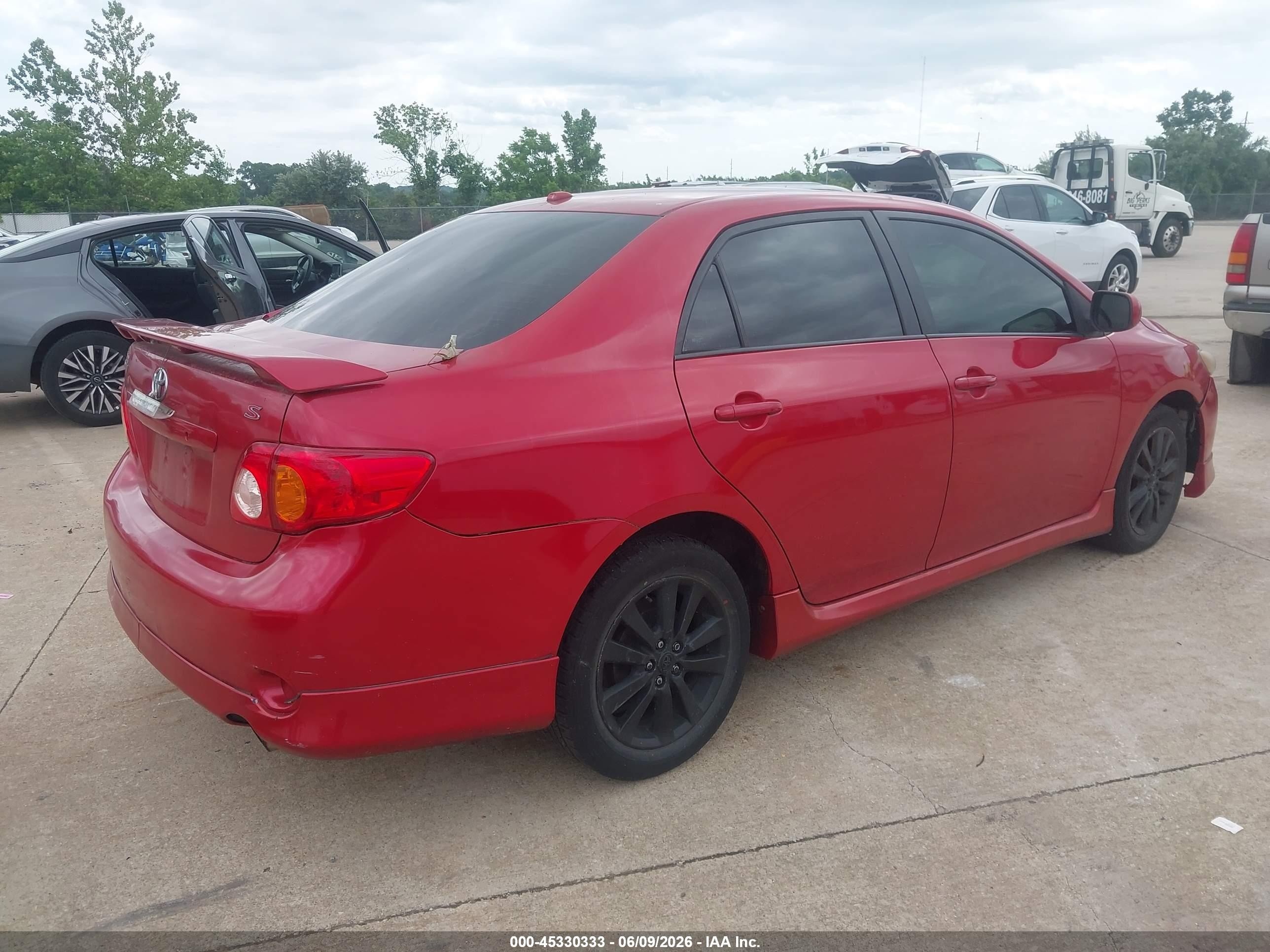 2009 Toyota Corolla S Red vin: 2T1BU40E69C149774