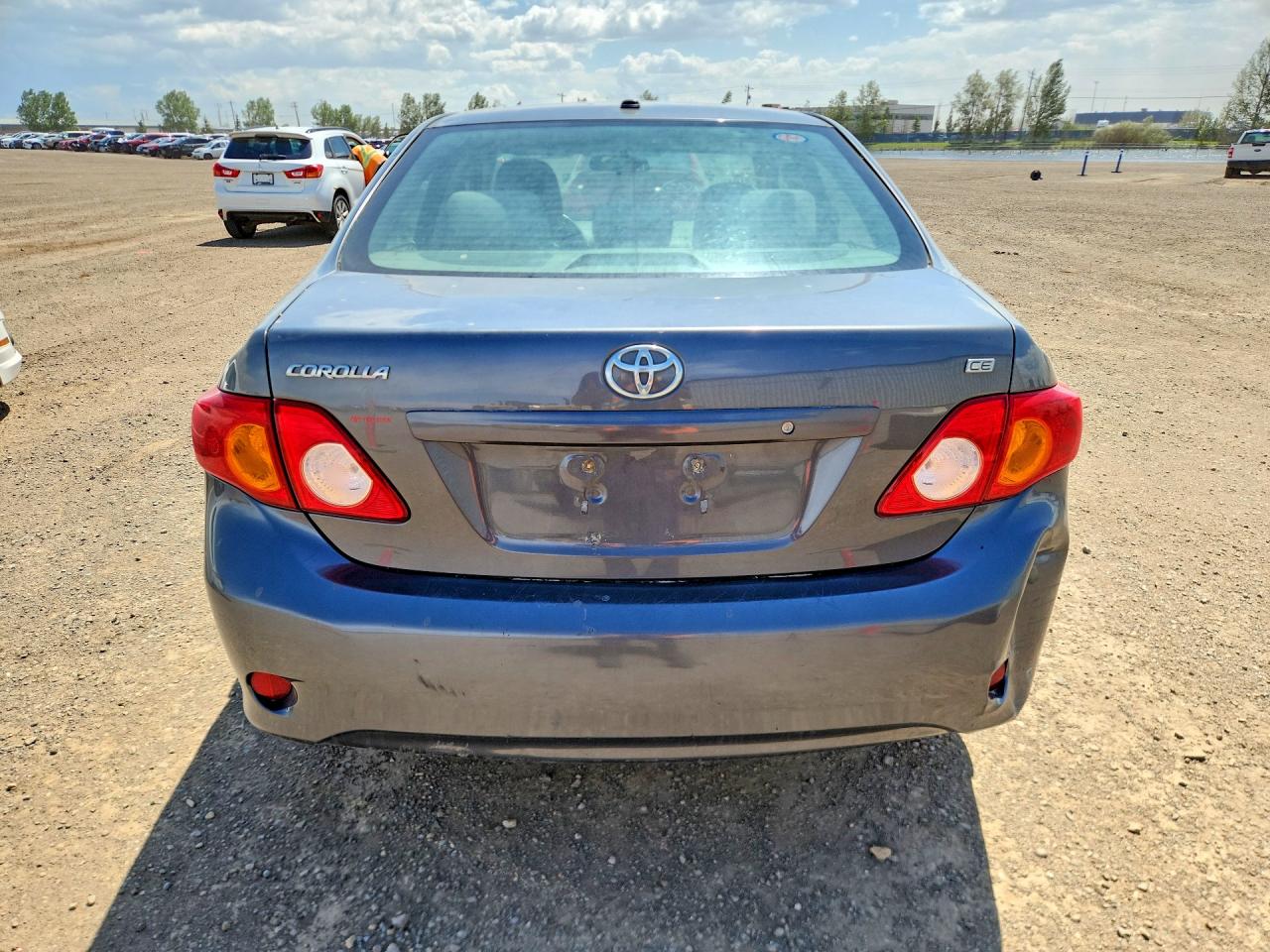 2009 Toyota Corolla Base Gray vin: 2T1BU40E69C160404