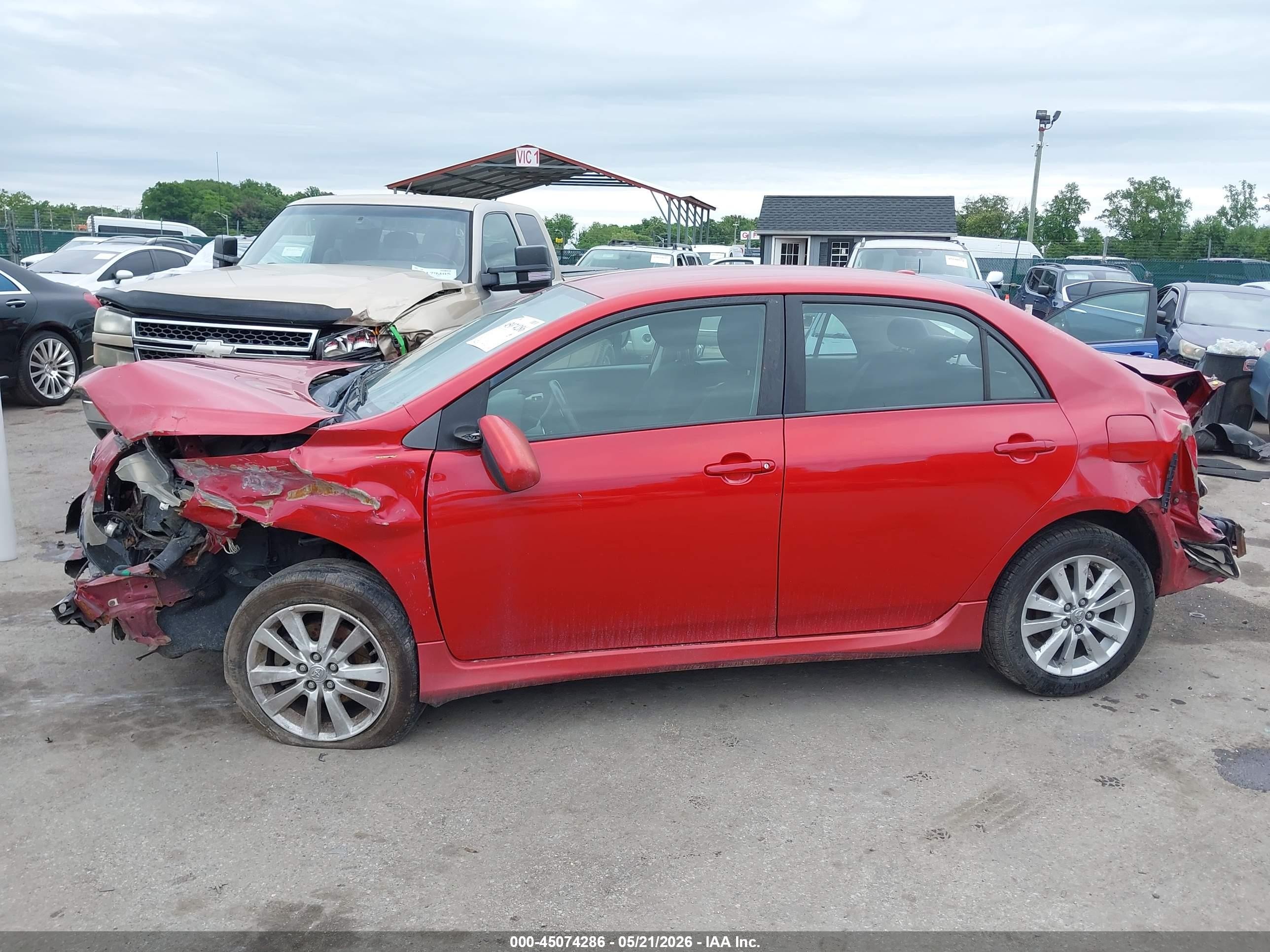 2009 Toyota Corolla S Red vin: 2T1BU40E79C043589