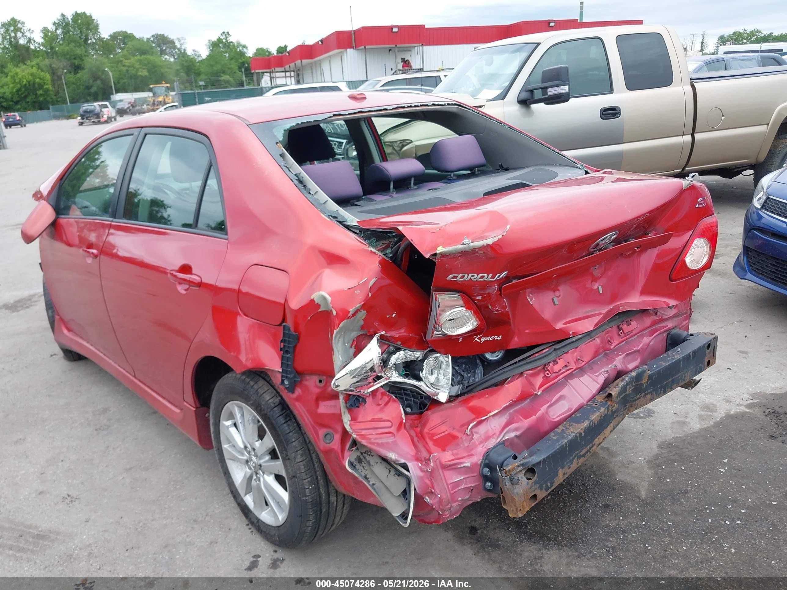 2009 Toyota Corolla S Red vin: 2T1BU40E79C043589