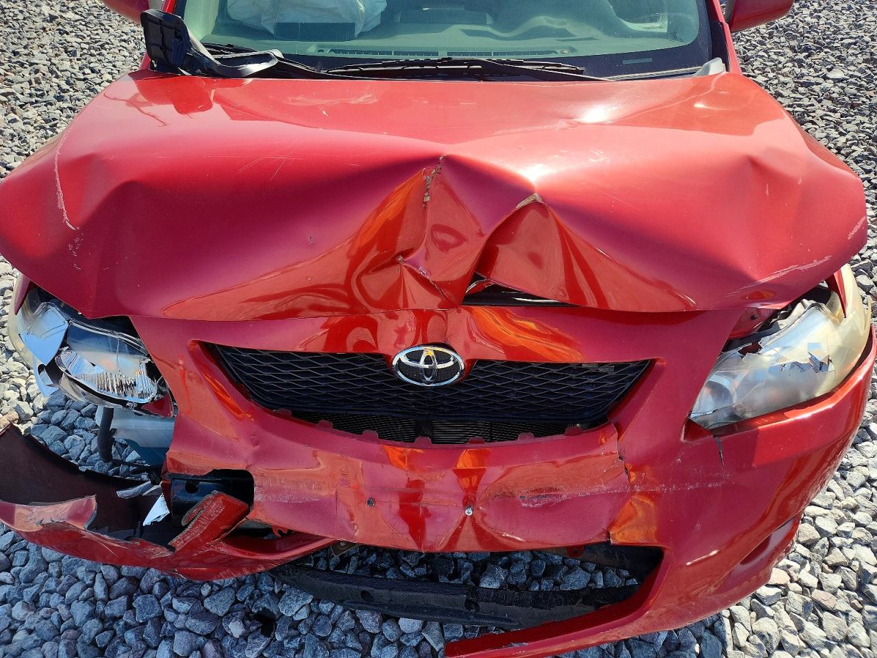 2009 Toyota Corolla Le Red vin: 2T1BU40E79C050672