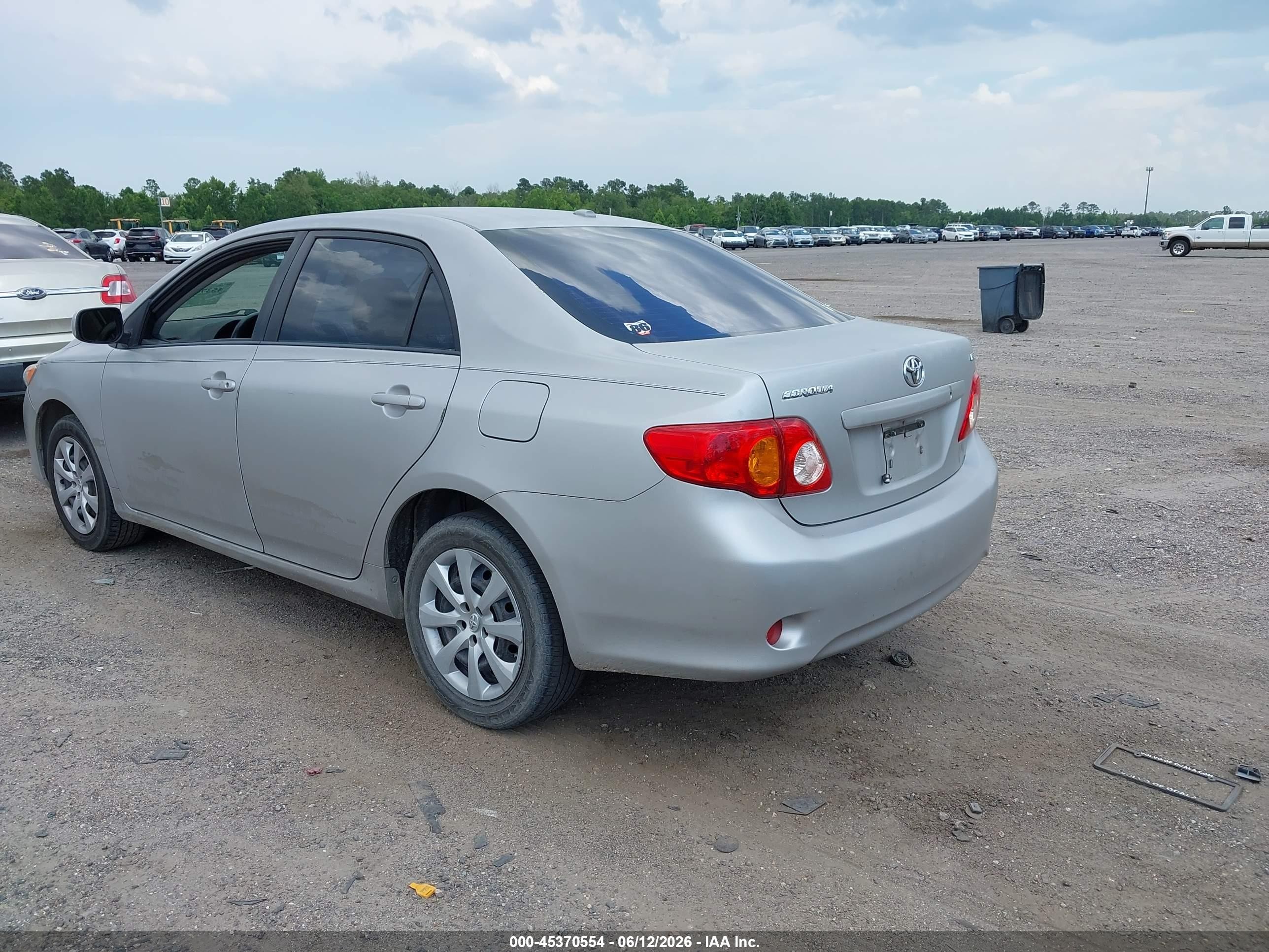 2009 Toyota Corolla Xle Silver vin: 2T1BU40E79C107372