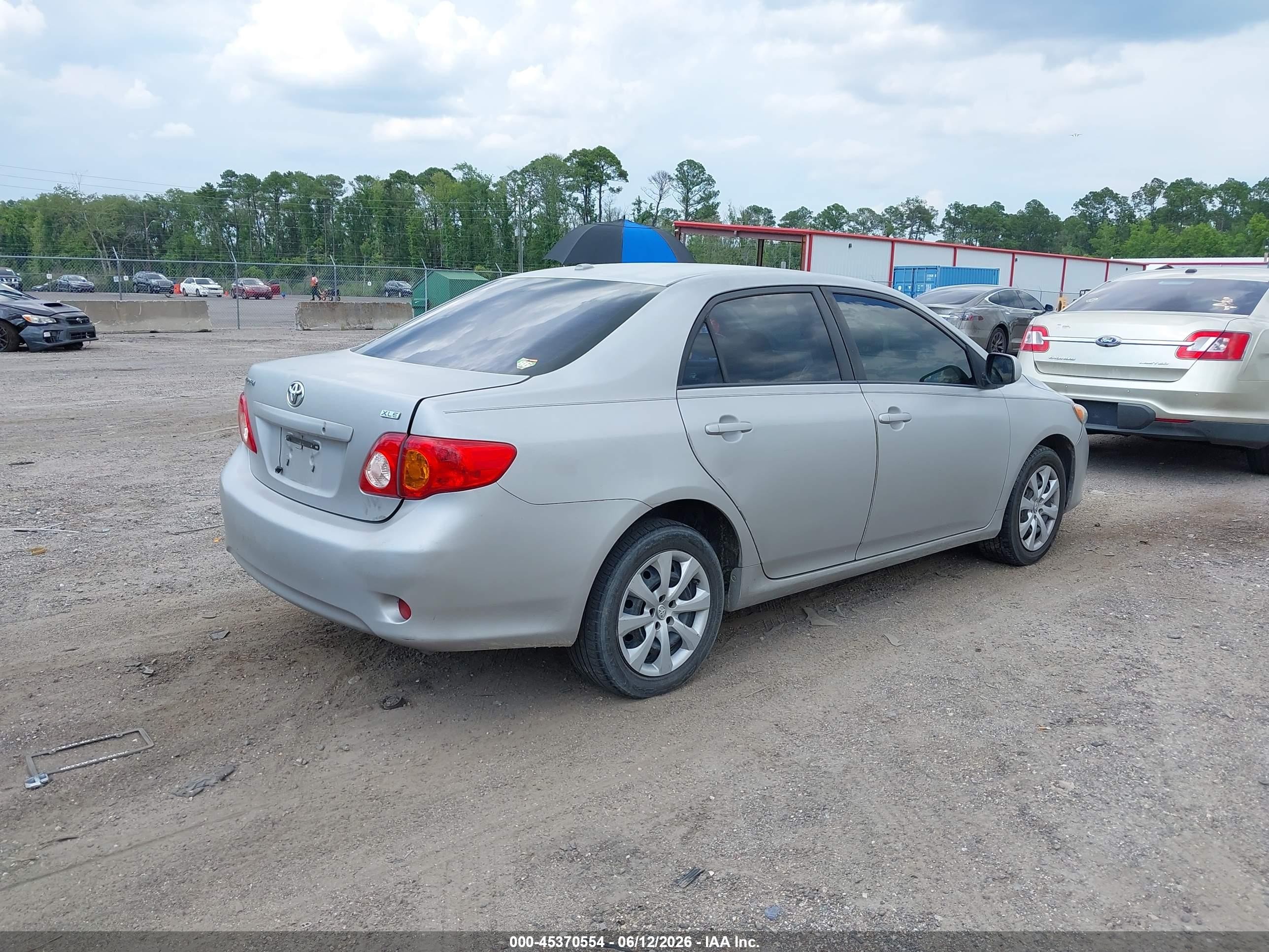 2009 Toyota Corolla Xle Silver vin: 2T1BU40E79C107372