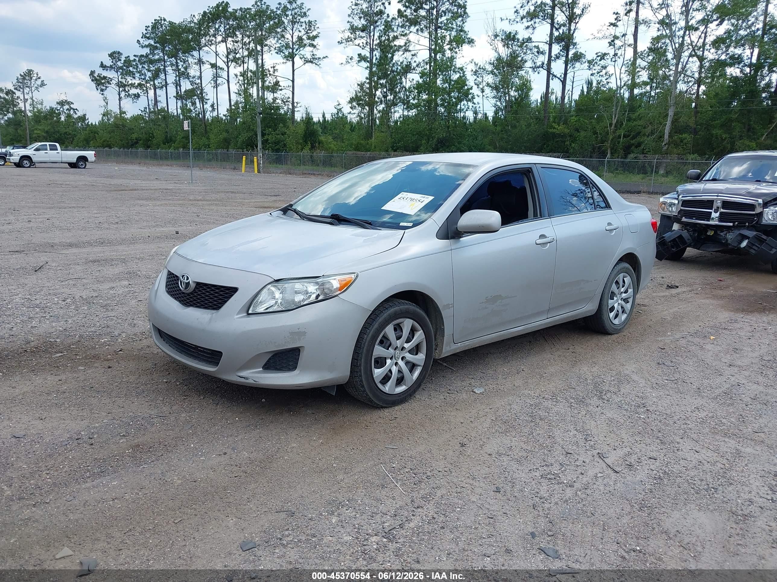 2009 Toyota Corolla Xle Silver vin: 2T1BU40E79C107372