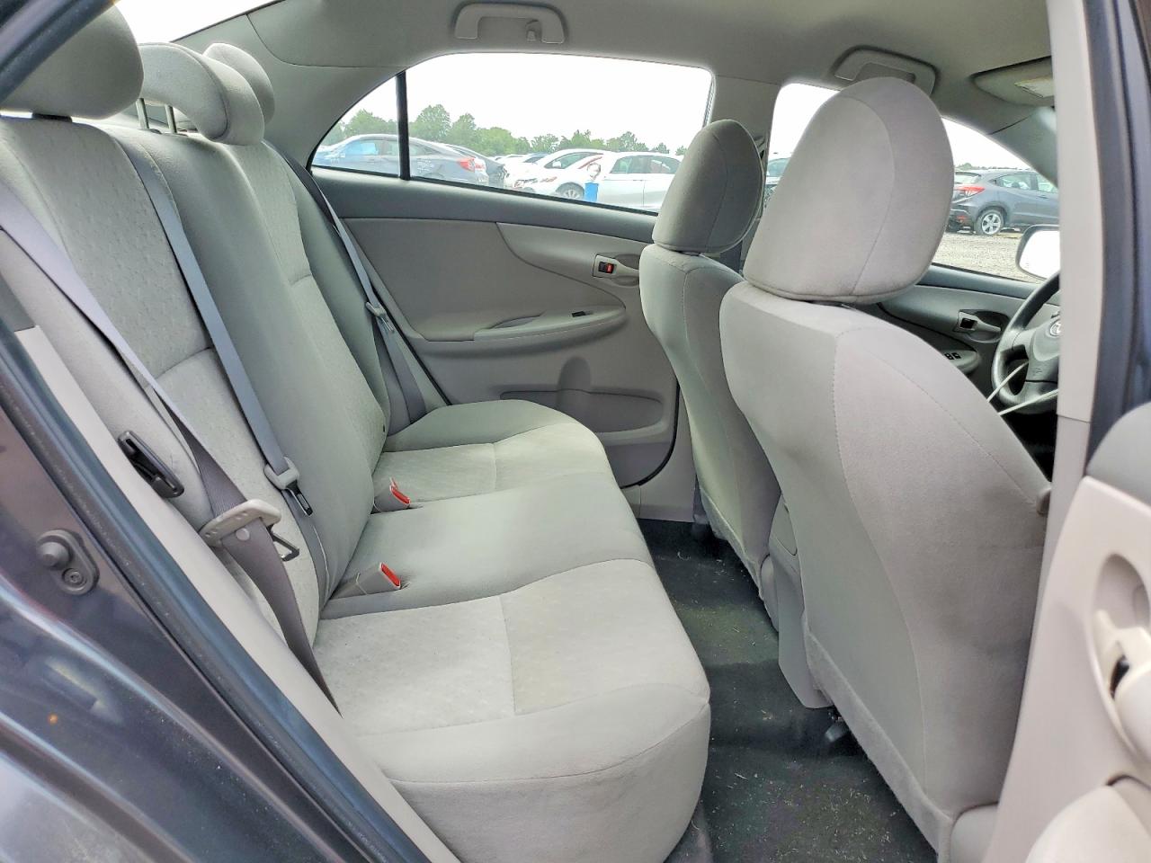 2009 Toyota Corolla Le Gray vin: 2T1BU40E79C120204