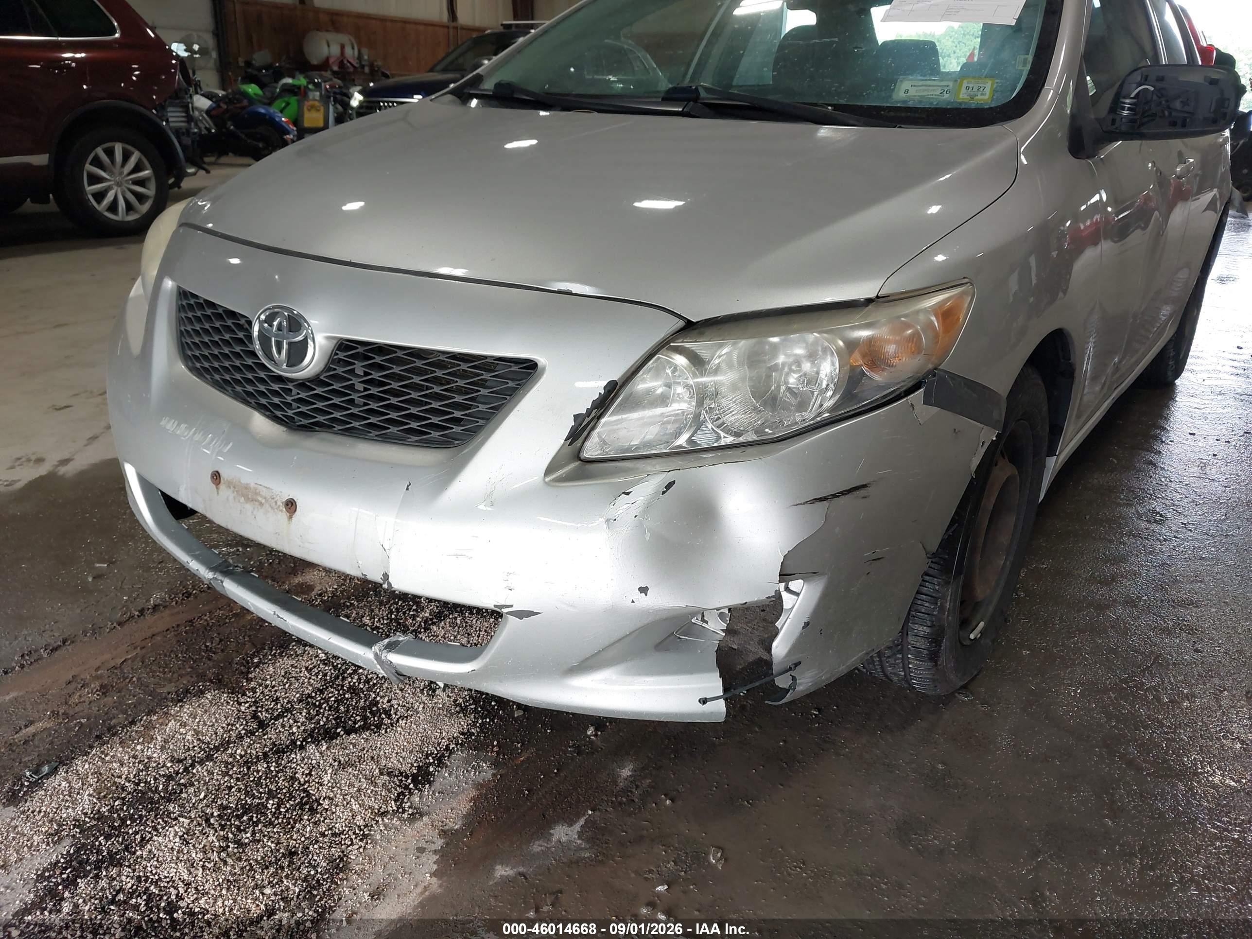 2009 Toyota Corolla   Silver vin: 2T1BU40E79C168544