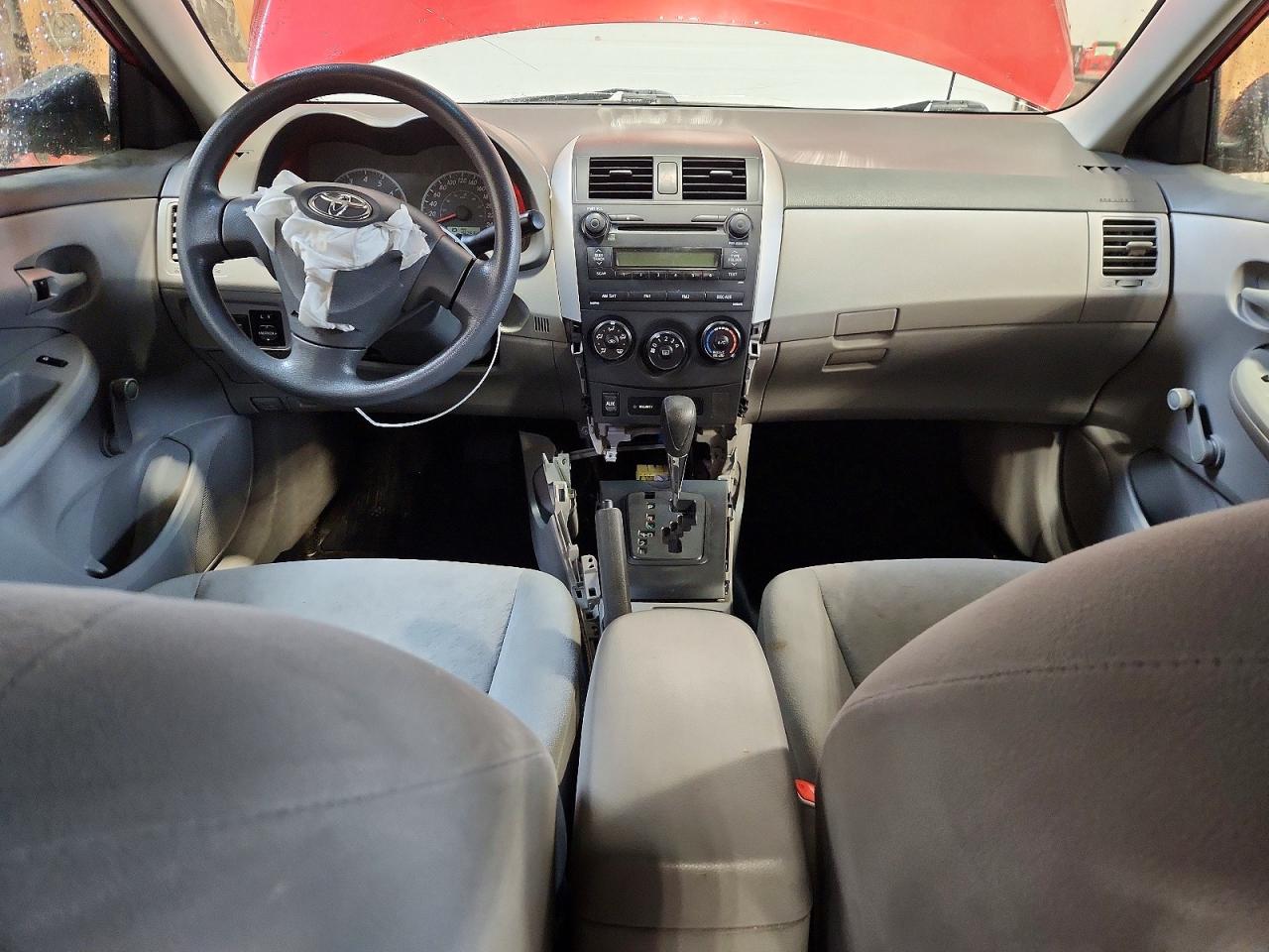 2009 Toyota Corolla Base Red vin: 2T1BU40E89C072504