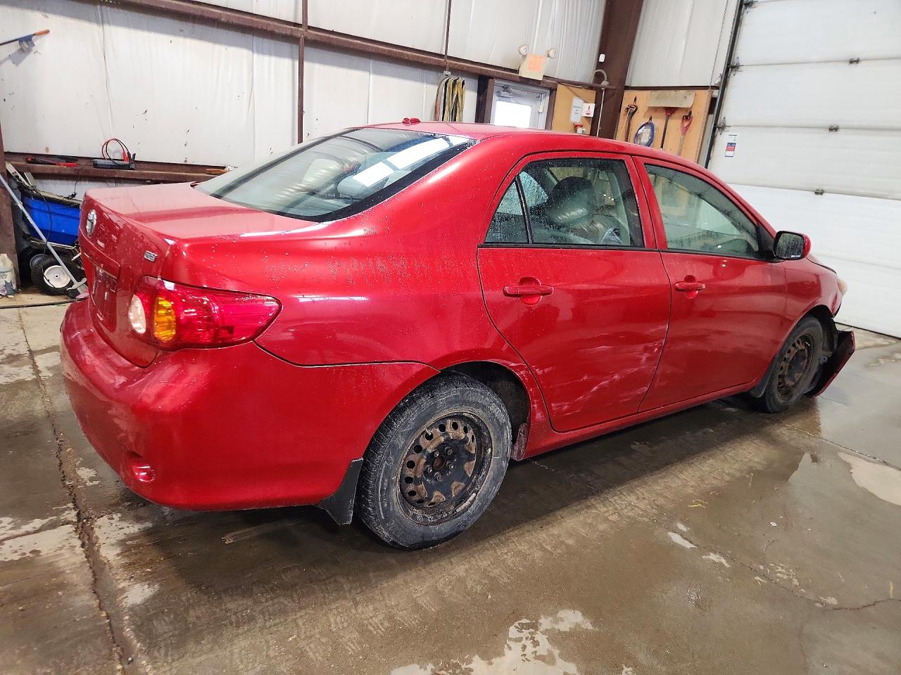 2009 Toyota Corolla Base Red vin: 2T1BU40E89C072504