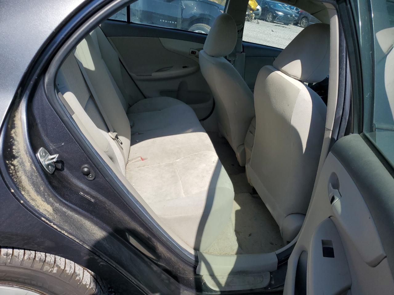 2009 Toyota Corolla Base Gray vin: 2T1BU40E89C156743
