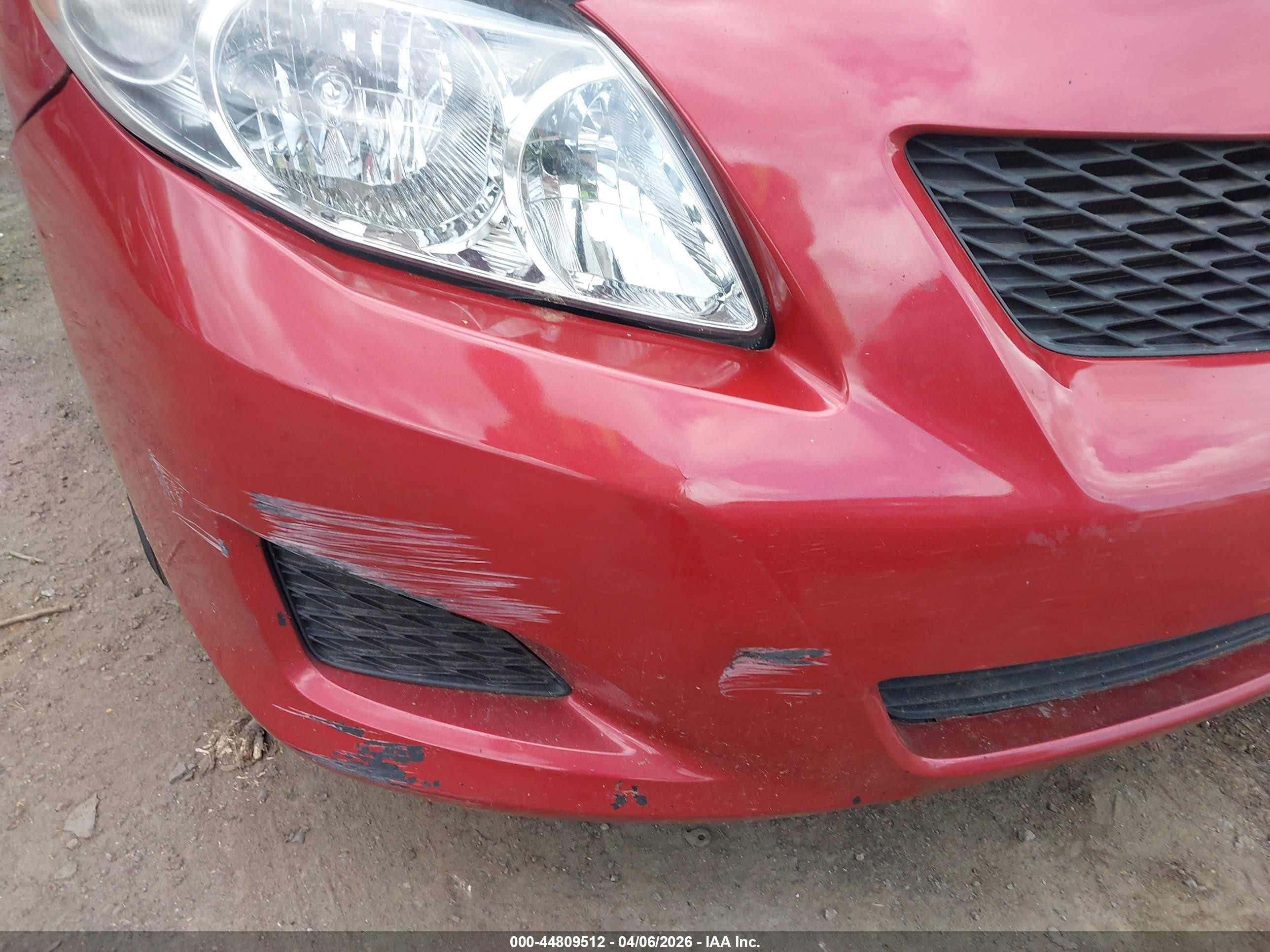2009 Toyota Corolla Le Red vin: 2T1BU40E89C177740