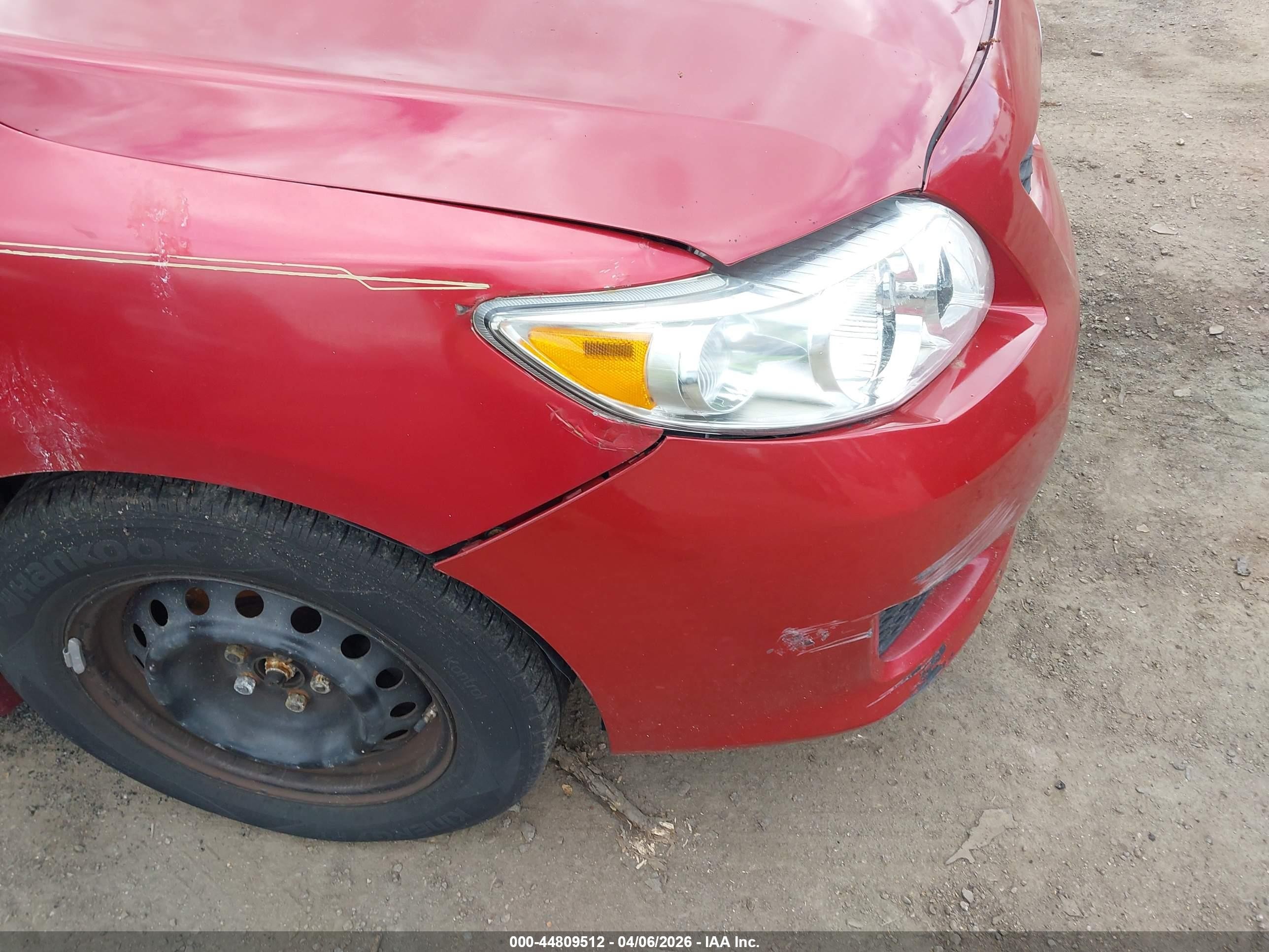 2009 Toyota Corolla Le Red vin: 2T1BU40E89C177740