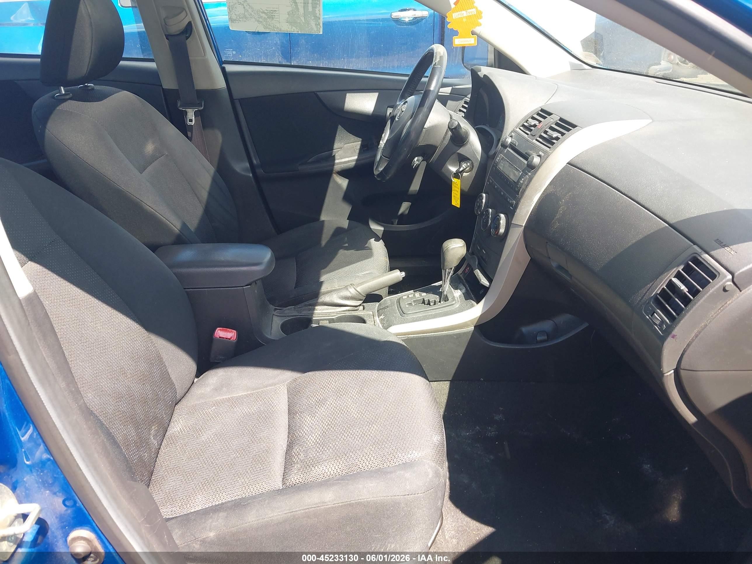 2009 Toyota Corolla S Blue vin: 2T1BU40E99C090316