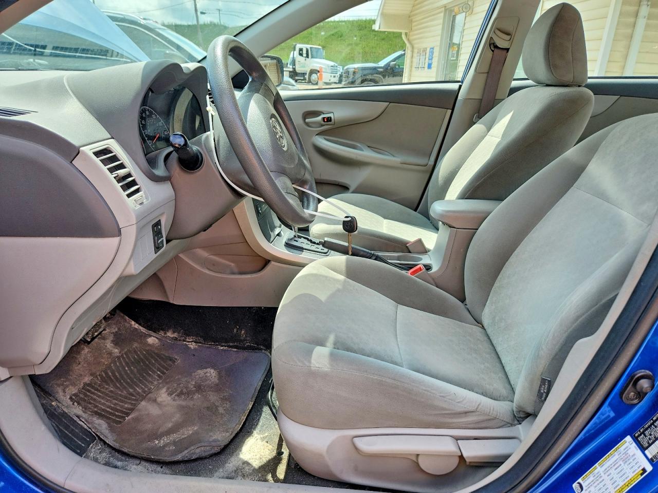 2009 Toyota Corolla Base Blue vin: 2T1BU40E99C118356