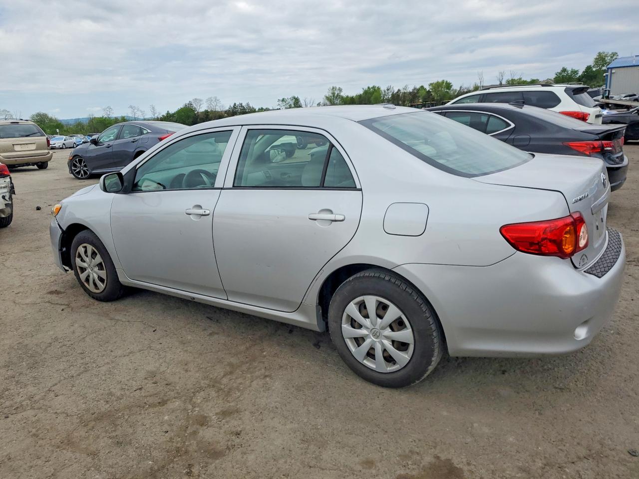 2009 Toyota Corolla Le Silver vin: 2T1BU40E99C142382
