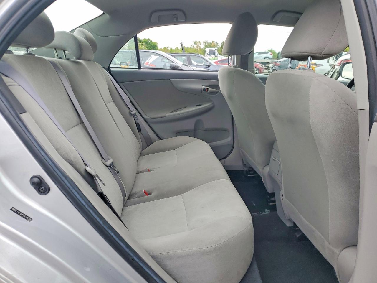 2009 Toyota Corolla Le Silver vin: 2T1BU40E99C142382