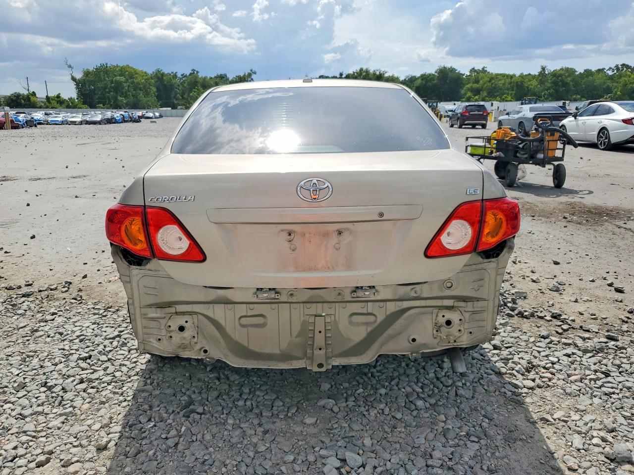 2009 Toyota Corolla Le Beige vin: 2T1BU40E99C157366