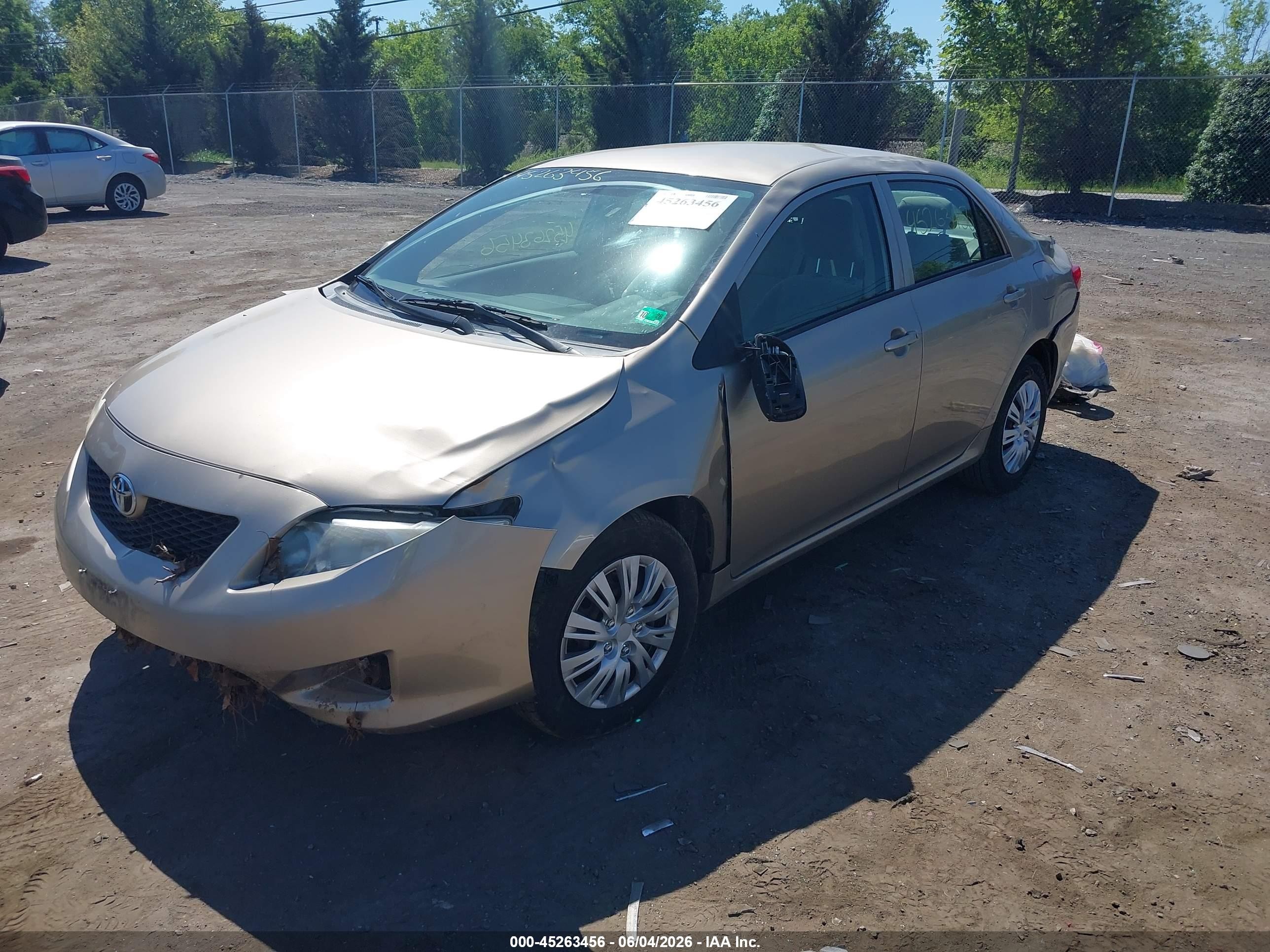 2009 Toyota Corolla Le Gold vin: 2T1BU40E99C166102