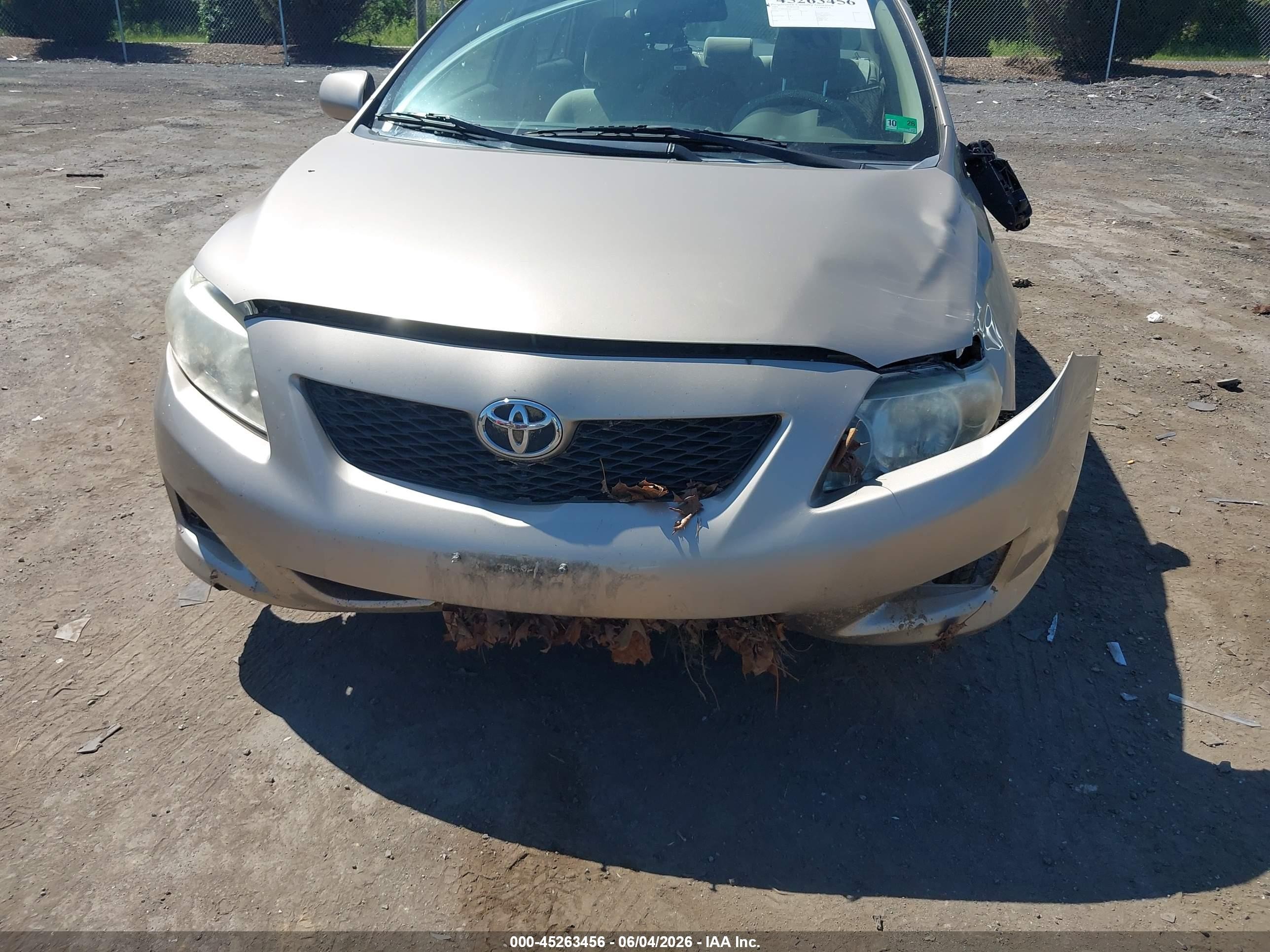 2009 Toyota Corolla Le Gold vin: 2T1BU40E99C166102