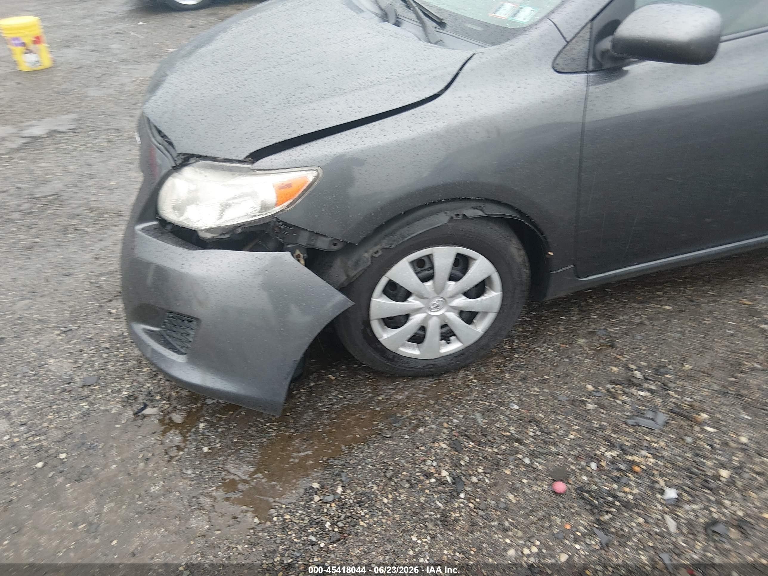 2009 Toyota Corolla Le Gray vin: 2T1BU40E99C181988