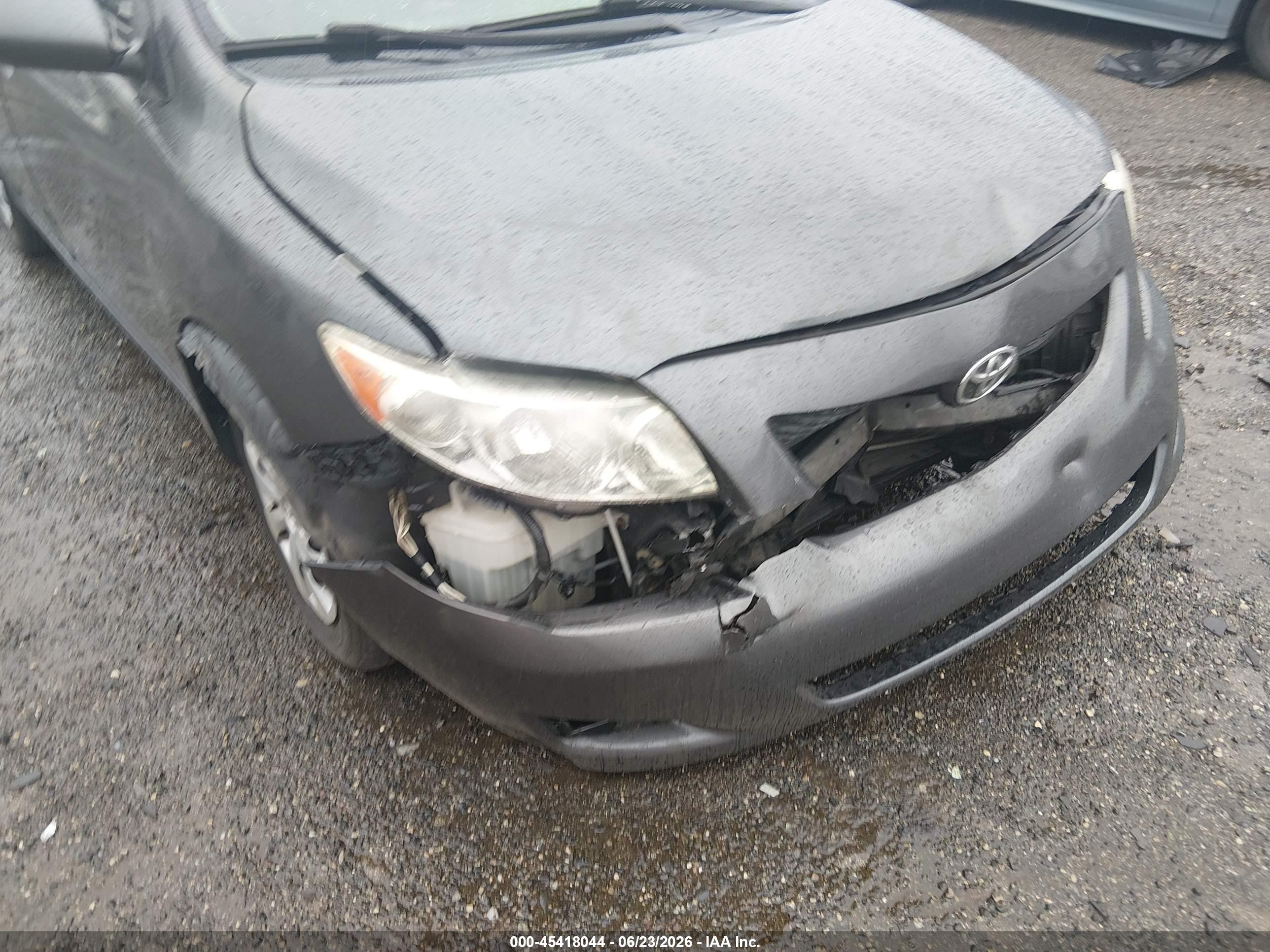 2009 Toyota Corolla Le Gray vin: 2T1BU40E99C181988