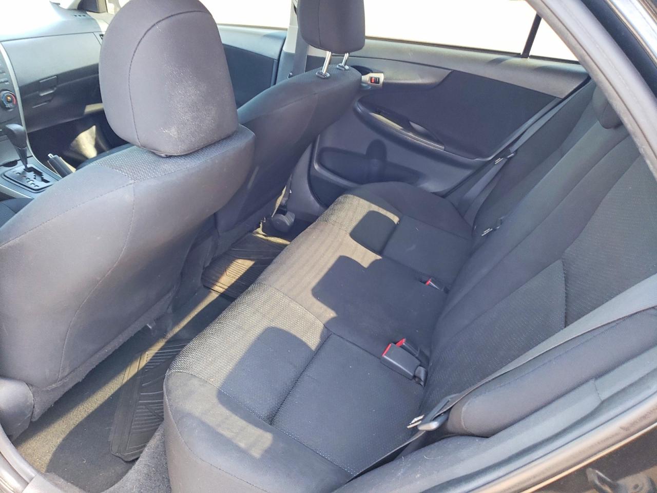 2009 Toyota Corolla S Черный vin: 2T1BU40E99C182901