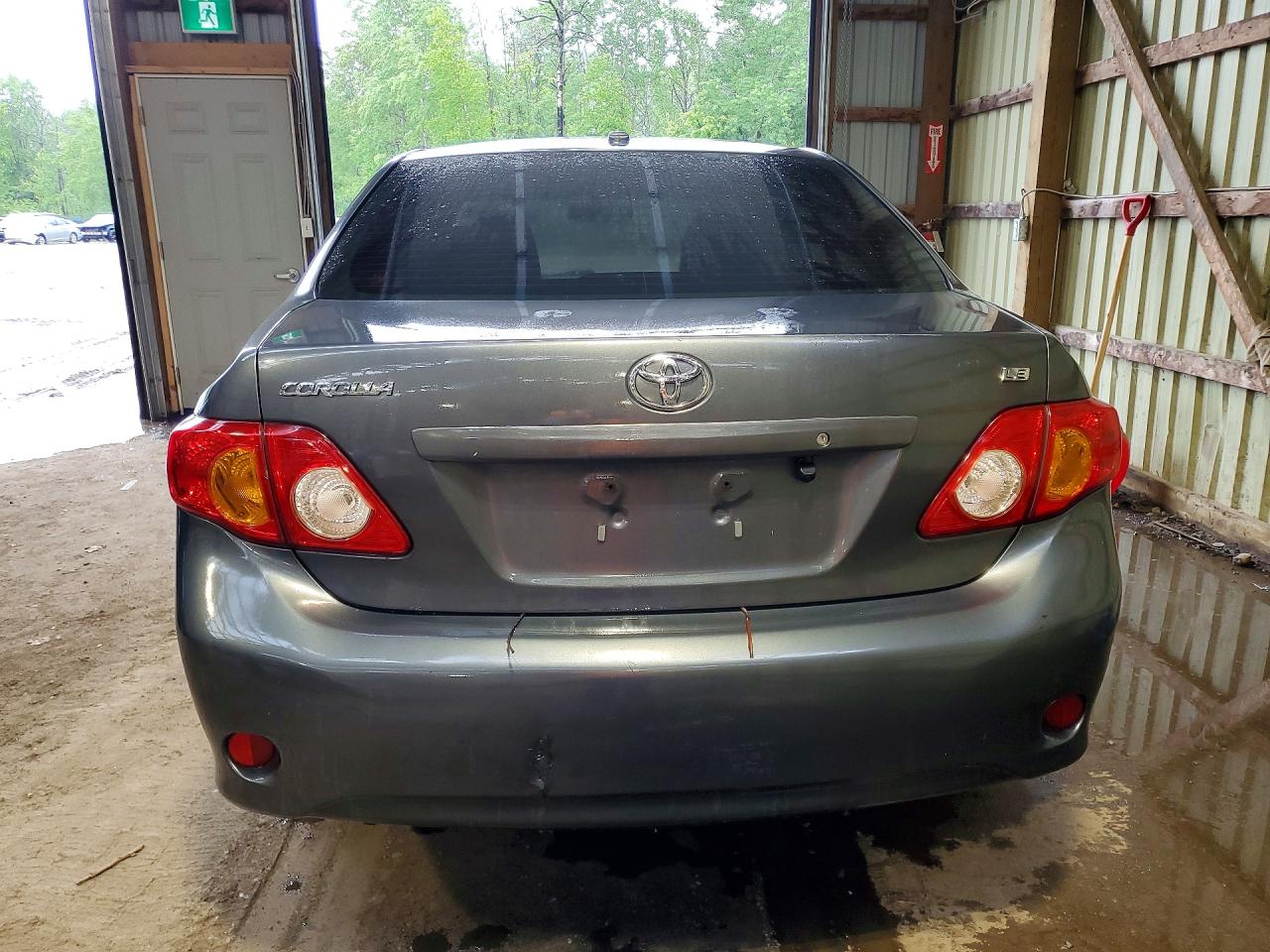 2009 Toyota Corolla Base Charcoal vin: 2T1BU40EX9C032098