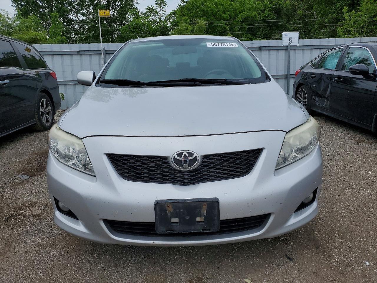 2009 Toyota Corolla Base Серебряный vin: 2T1BU40EX9C079910