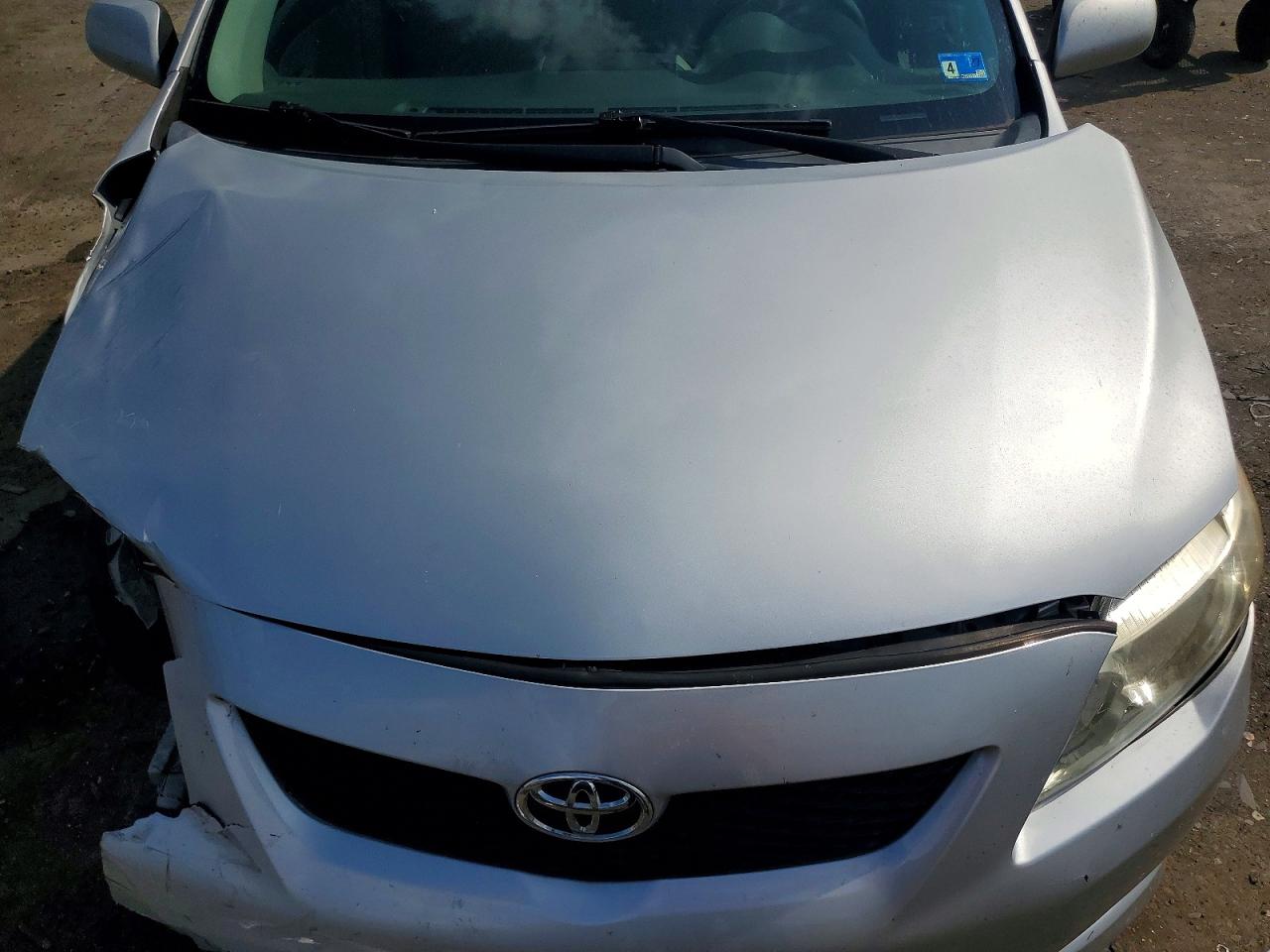 2009 Toyota Corolla Le Silver vin: 2T1BU40EX9C109584