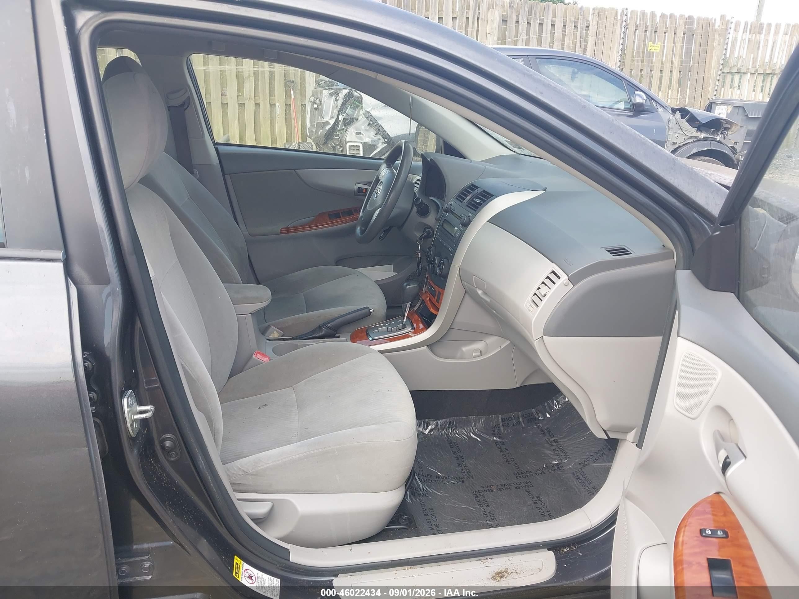 2009 Toyota Corolla Xle Gray vin: 2T1BU40EX9C119046