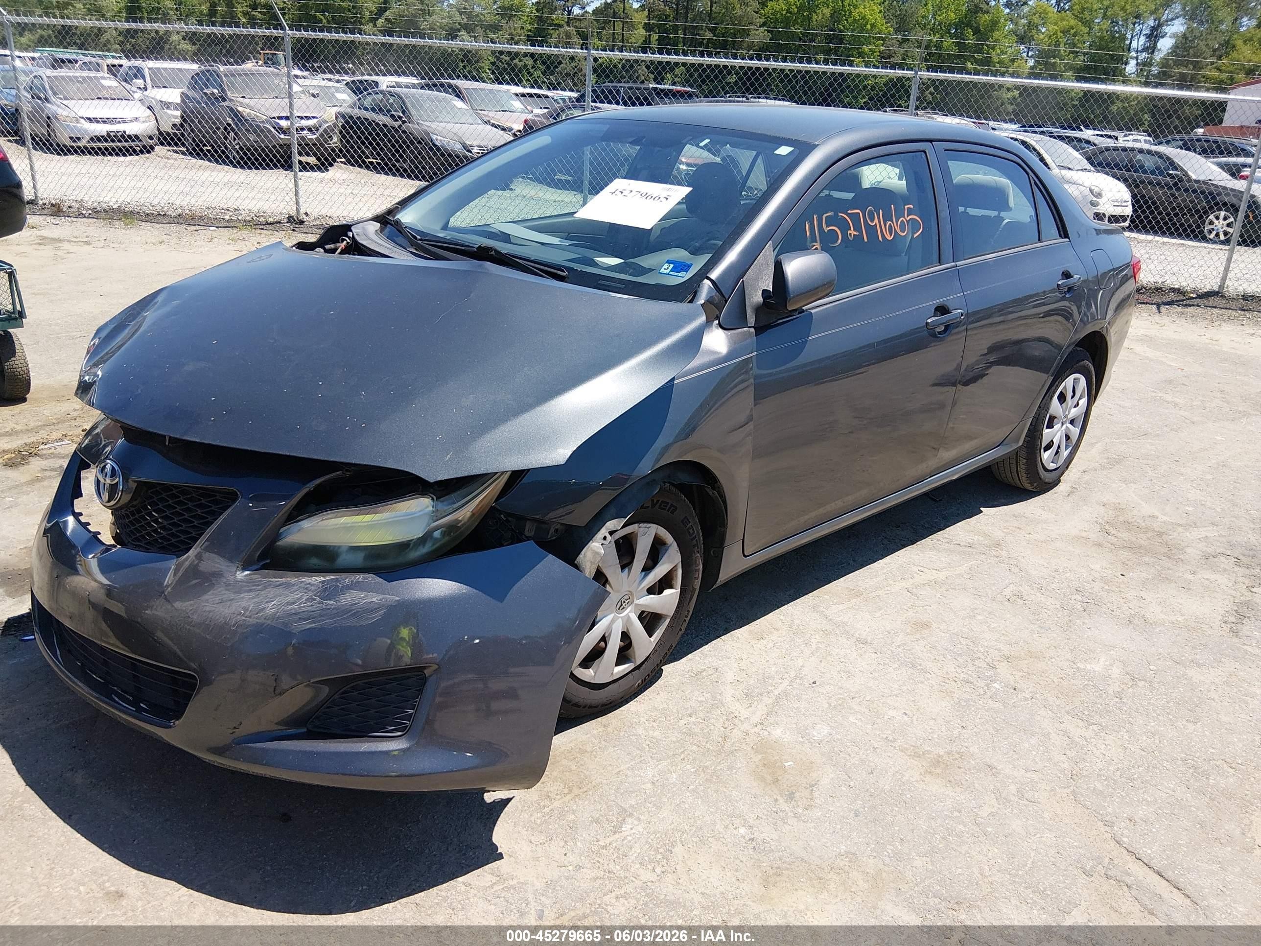 2009 Toyota Corolla Le Gray vin: 2T1BU40EX9C120603