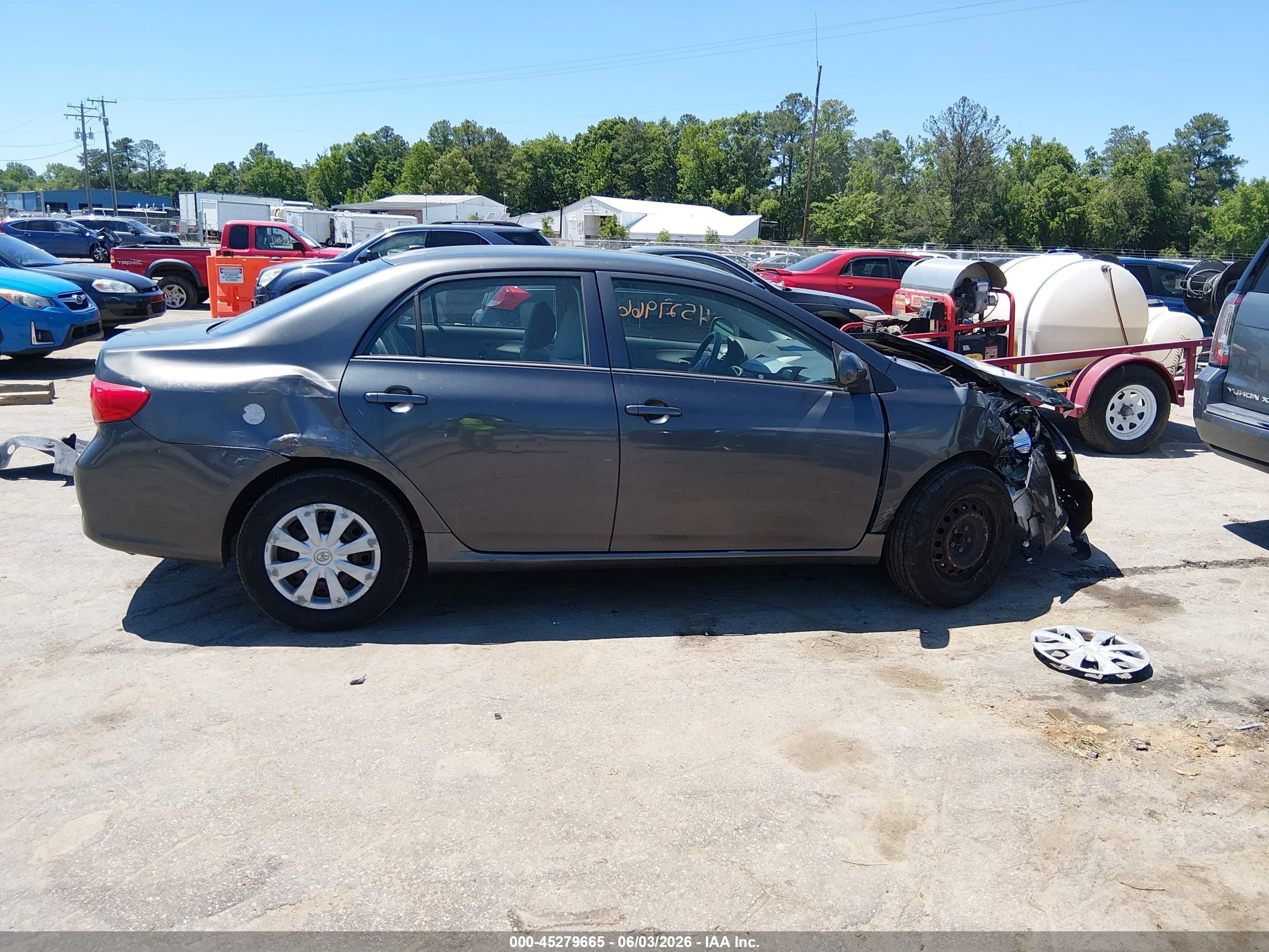 2009 Toyota Corolla Le Gray vin: 2T1BU40EX9C120603