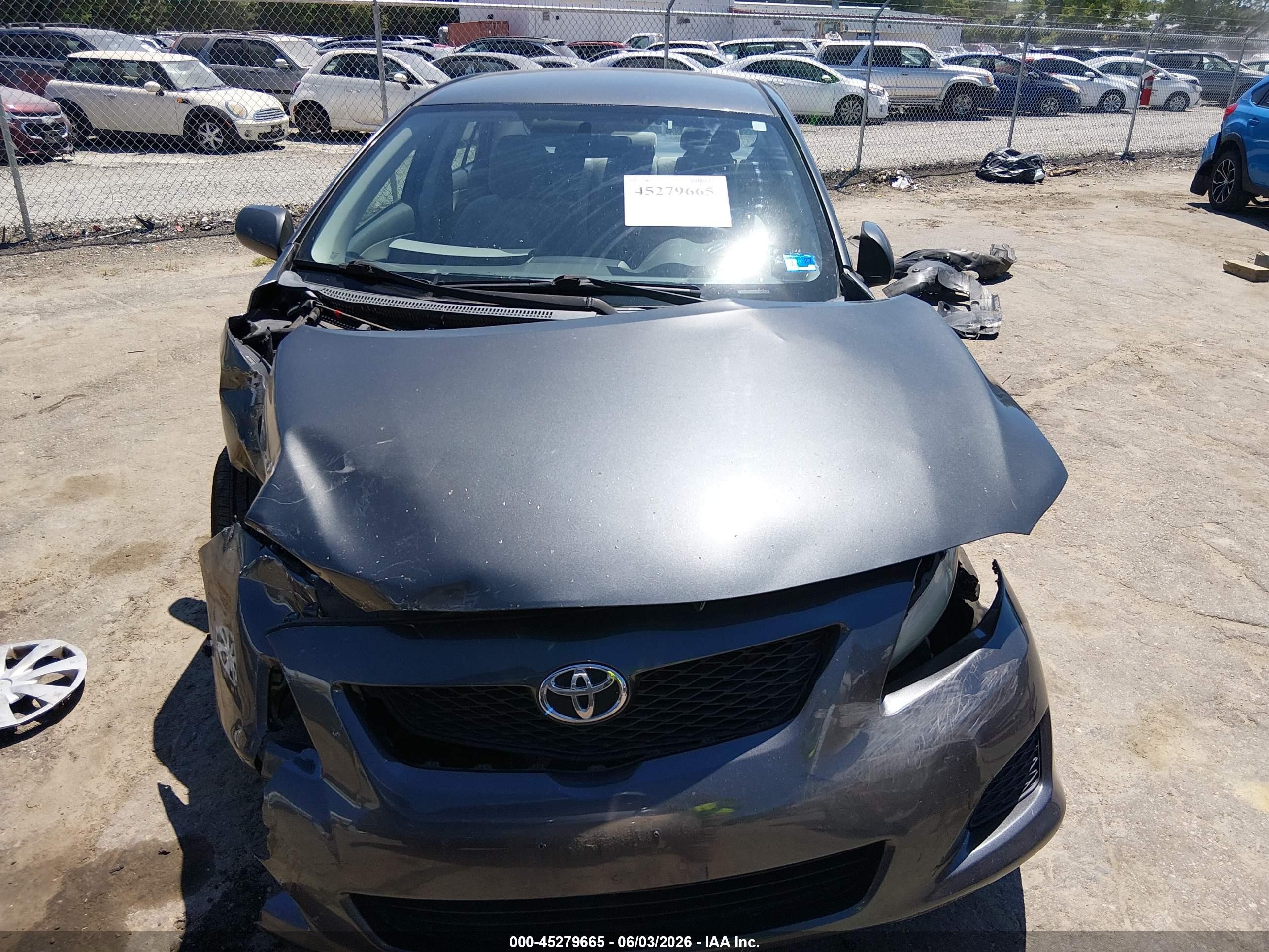 2009 Toyota Corolla Le Gray vin: 2T1BU40EX9C120603