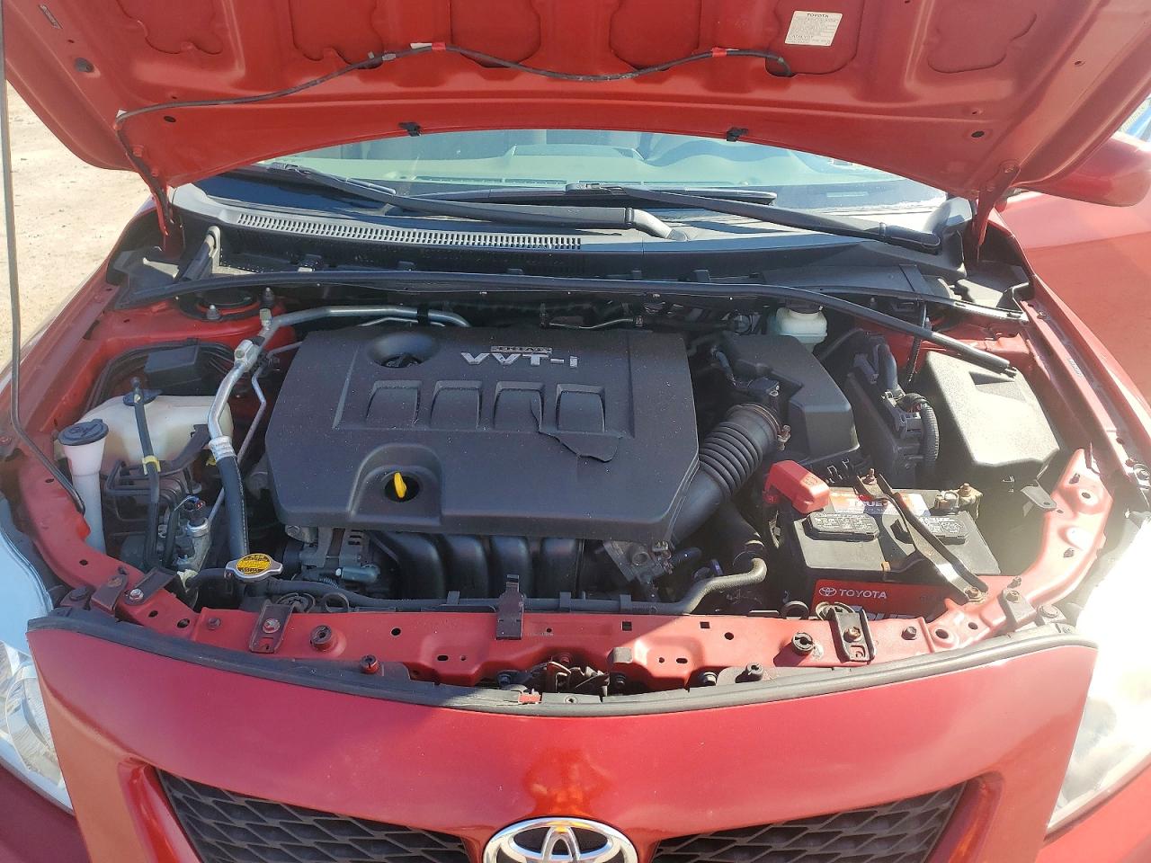 2009 Toyota Corolla Le Красный vin: 2T1BU40EX9C121587