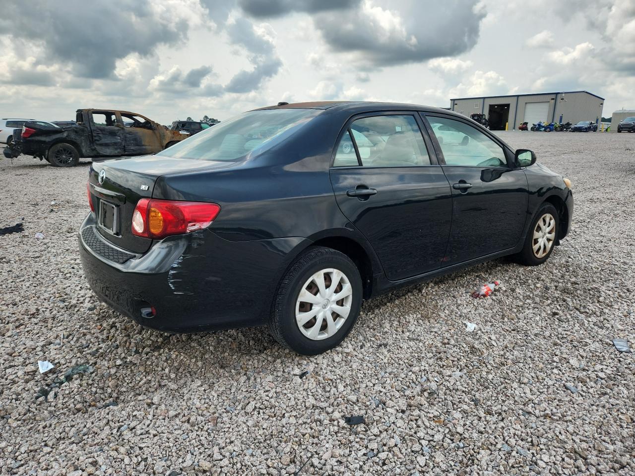 2009 Toyota Corolla Le Black vin: 2T1BU40EX9C142004