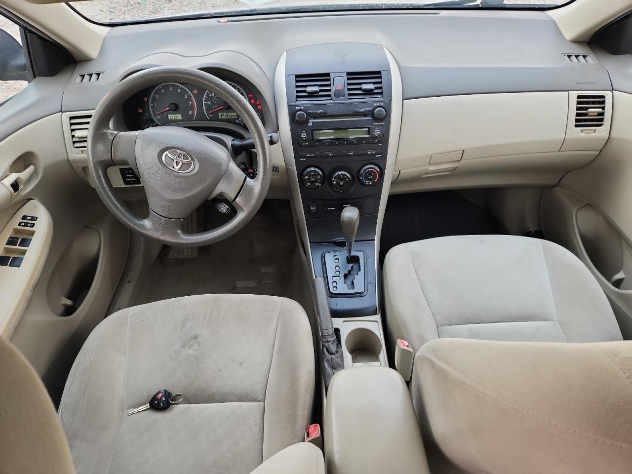 2009 Toyota Corolla Le Black vin: 2T1BU40EX9C142004