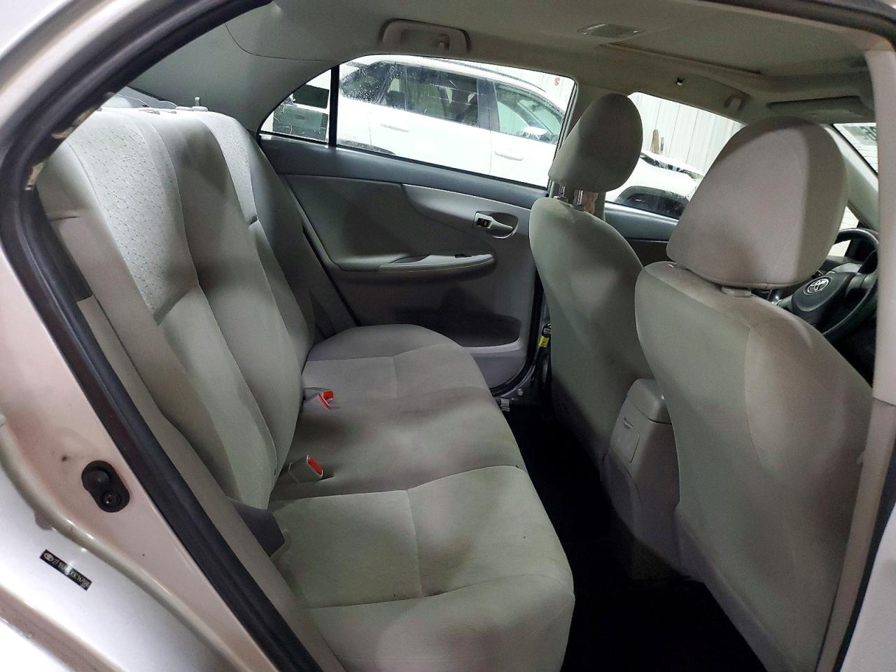 2009 Toyota Corolla Le Silver vin: 2T1BU40EX9C147686