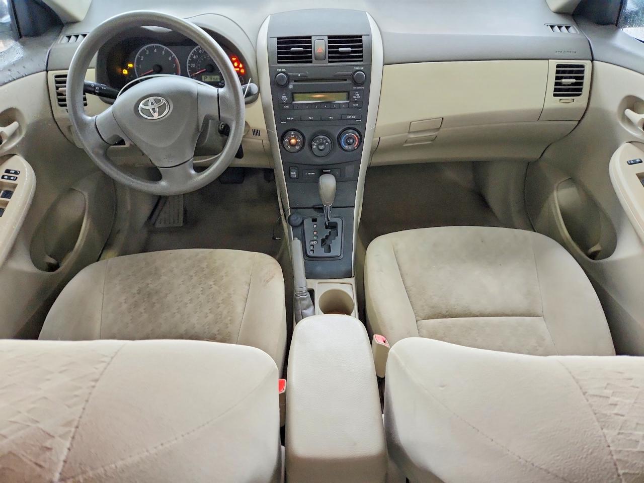 2009 Toyota Corolla Le White vin: 2T1BU40EX9C152676