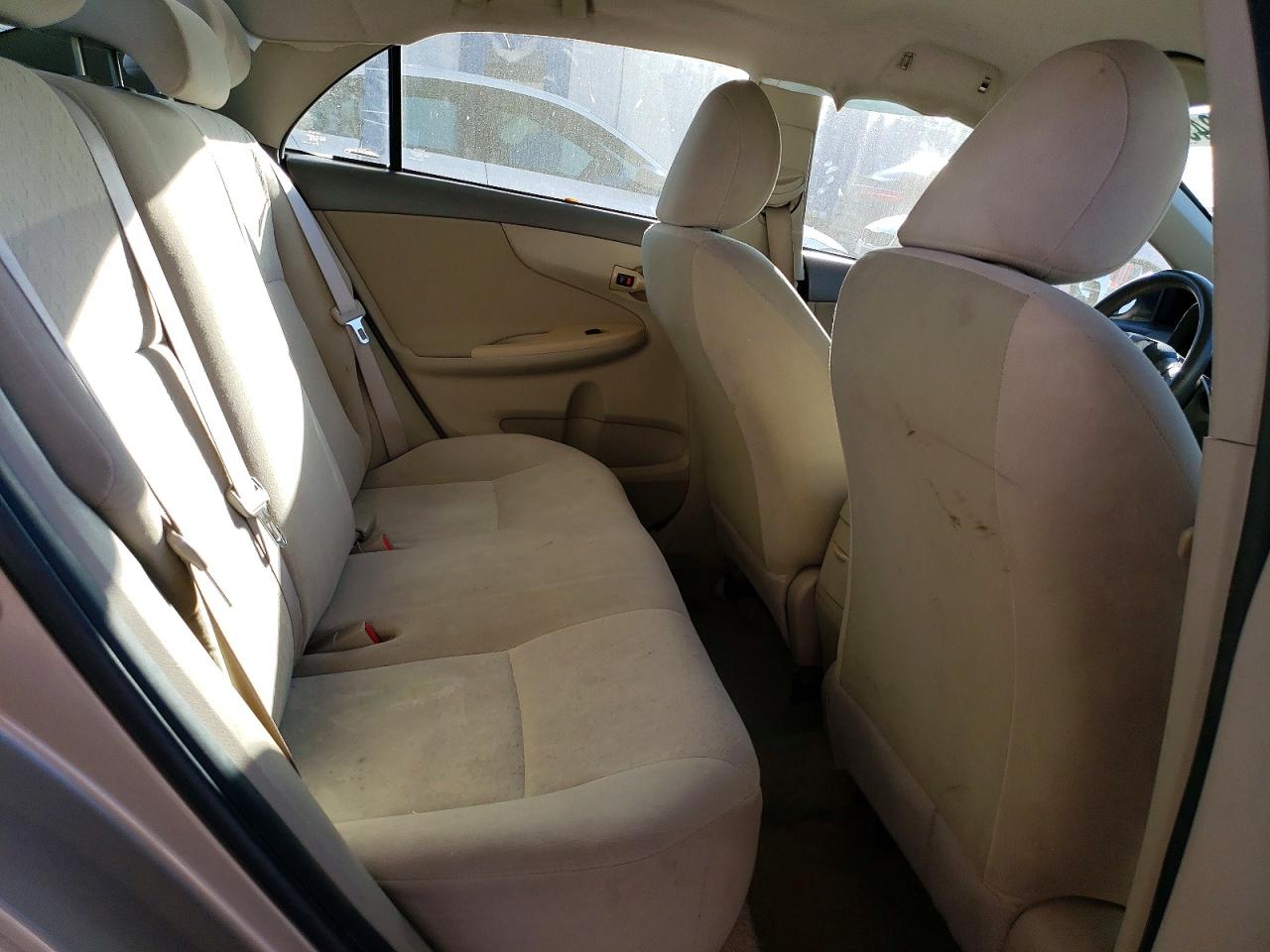 2009 Toyota Corolla Le Gold vin: 2T1BU40EX9C183166