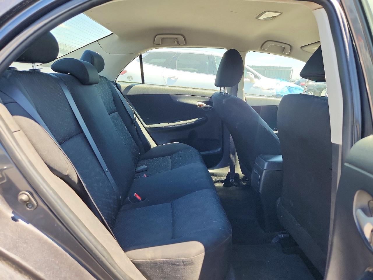 2010 Toyota Corolla Base Gray vin: 2T1BU4EE0AC192424