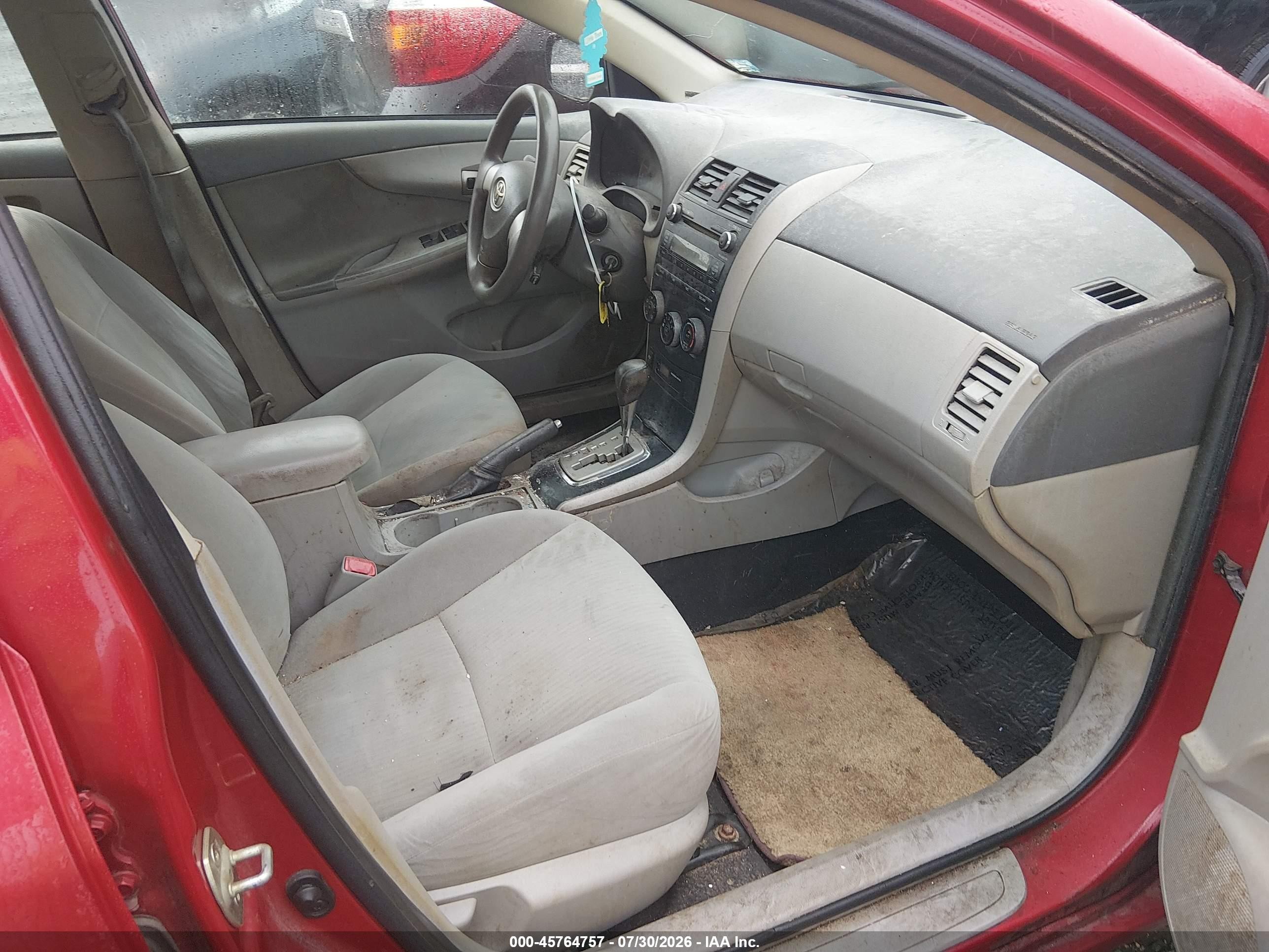 2010 Toyota Corolla Le Красный vin: 2T1BU4EE0AC254968