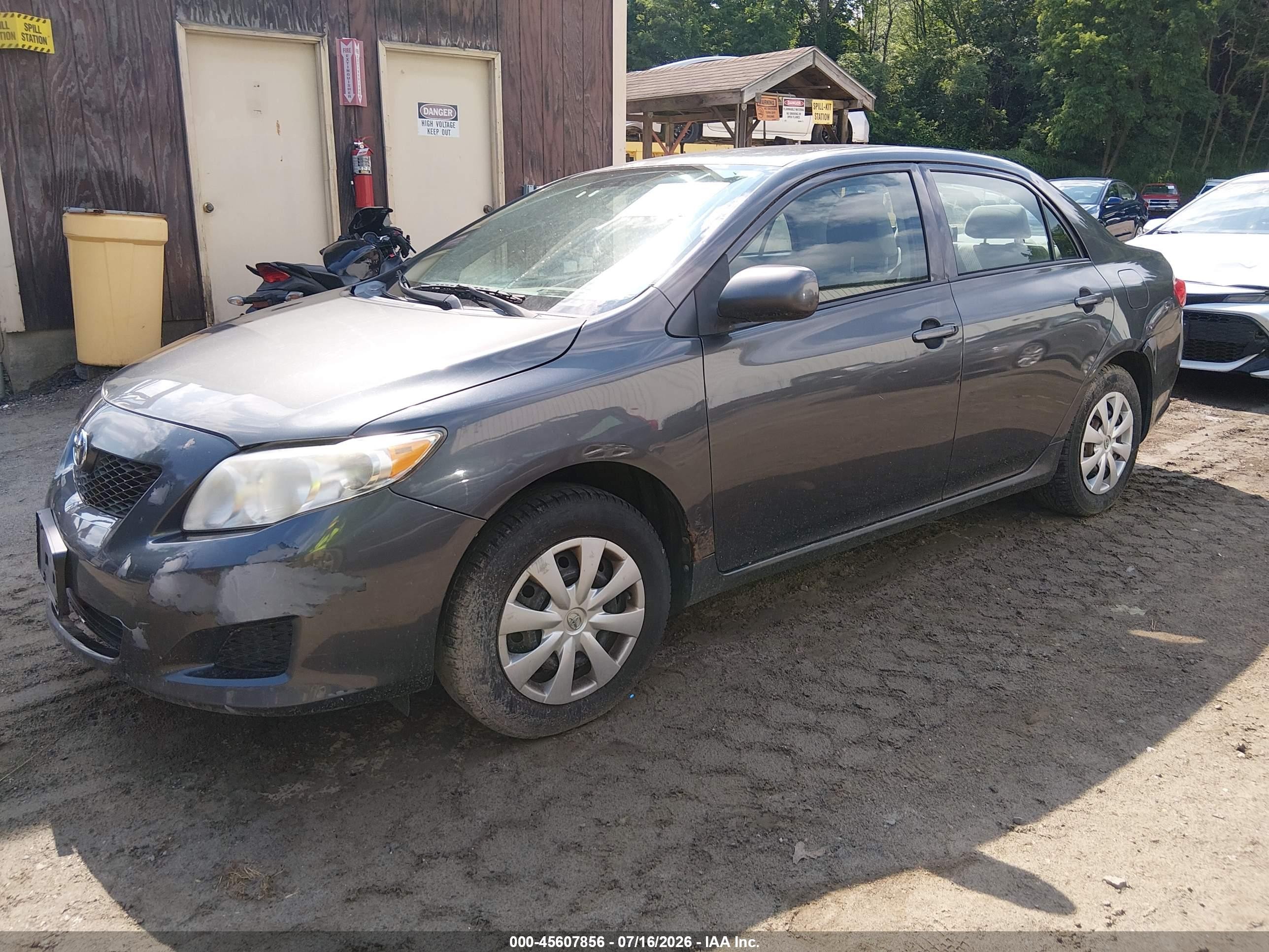 2010 Toyota Corolla Le Blue vin: 2T1BU4EE0AC255988